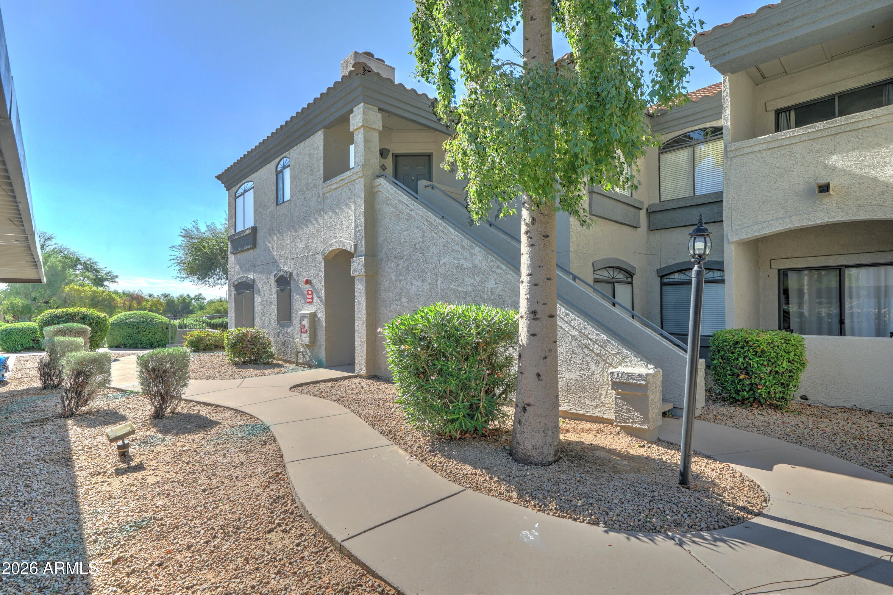 15095 N THOMPSON PEAK Parkway 2085