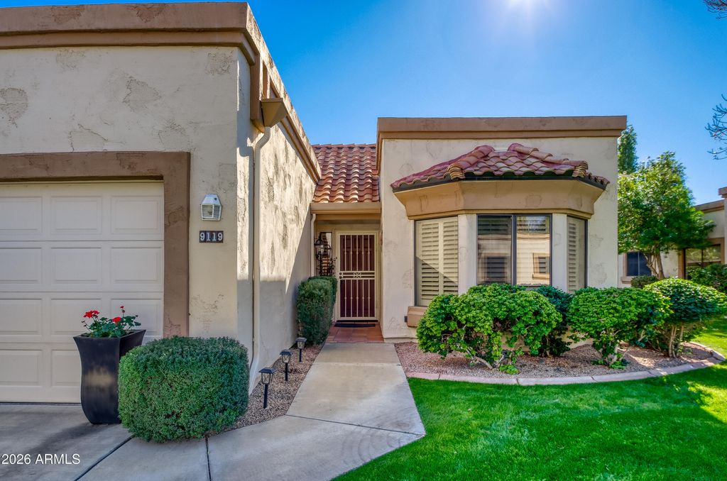 Photo of 9119 W Kimberly Way, Peoria, AZ 85382 (MLS # 6970612)