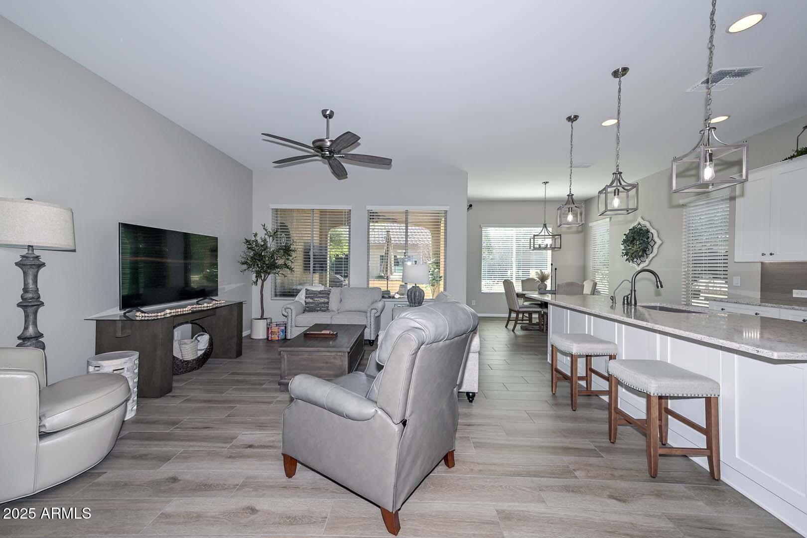 16953 W ALVARADO Drive