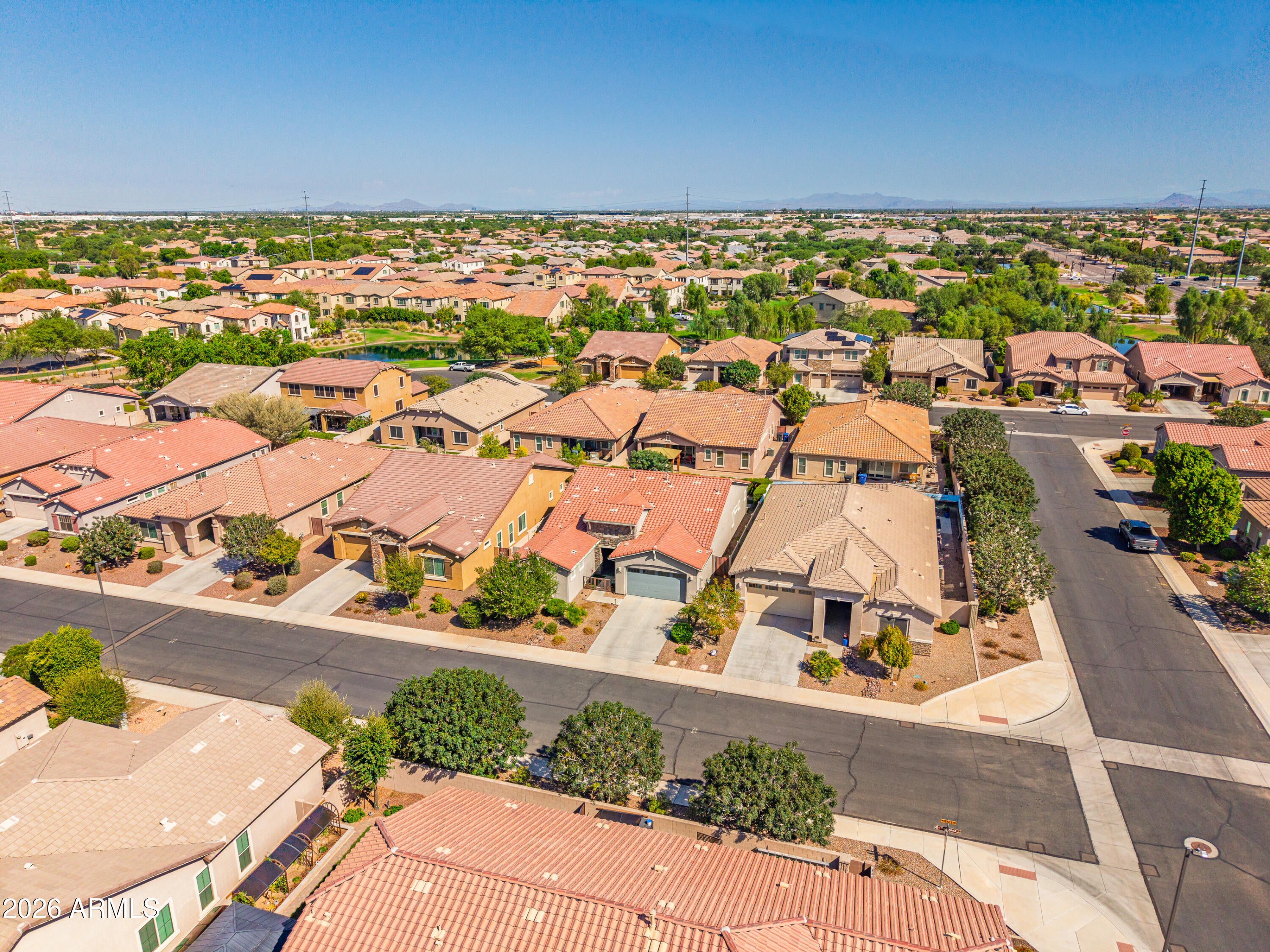 3904 E DOGWOOD Place