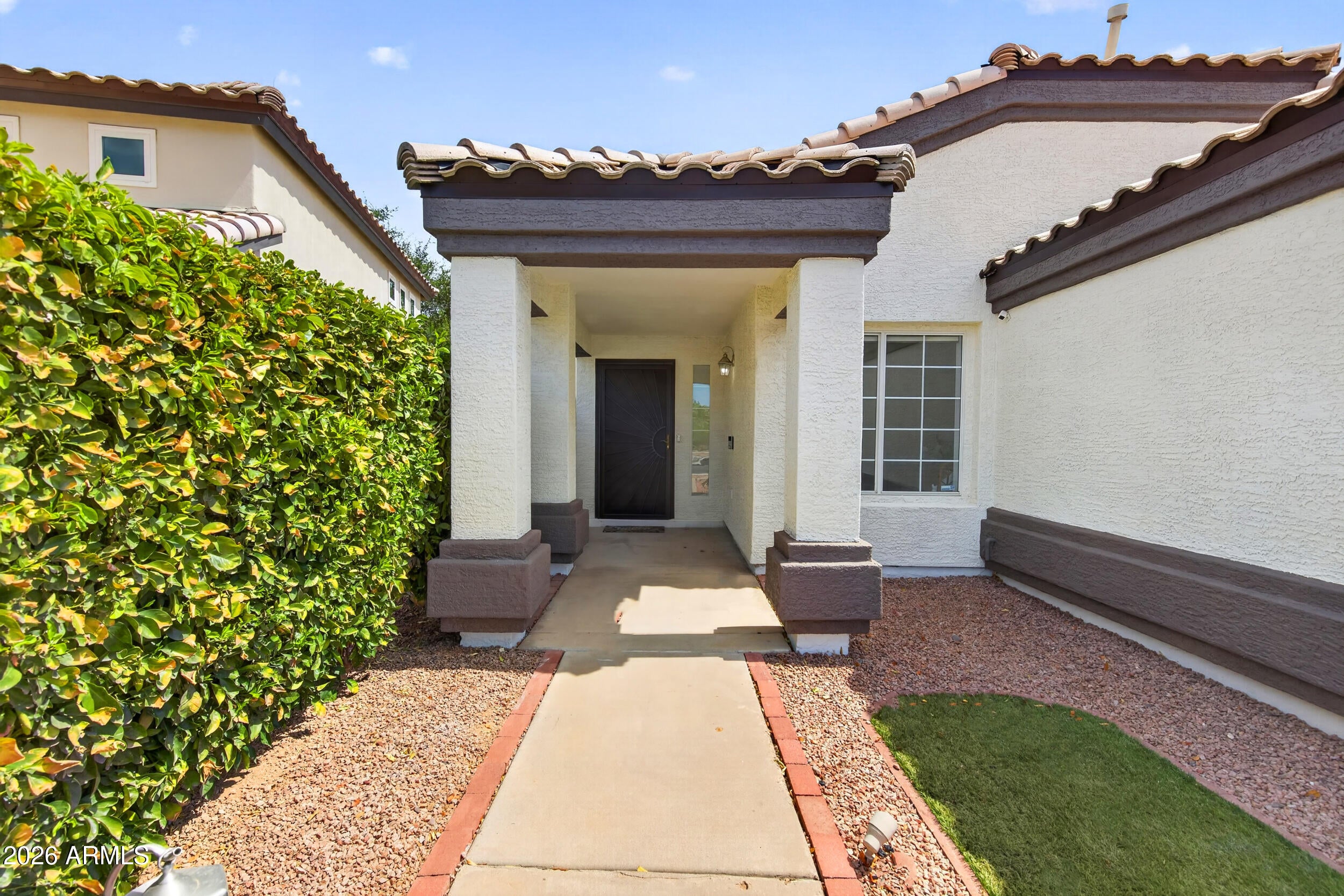 909 S SCALLOP Drive