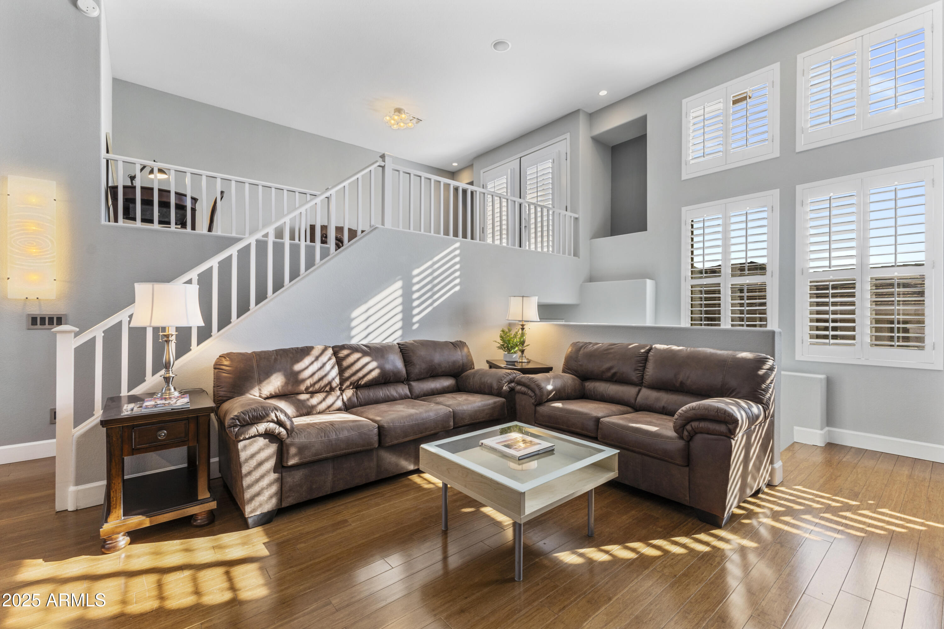 15221 N CLUBGATE Drive 2059