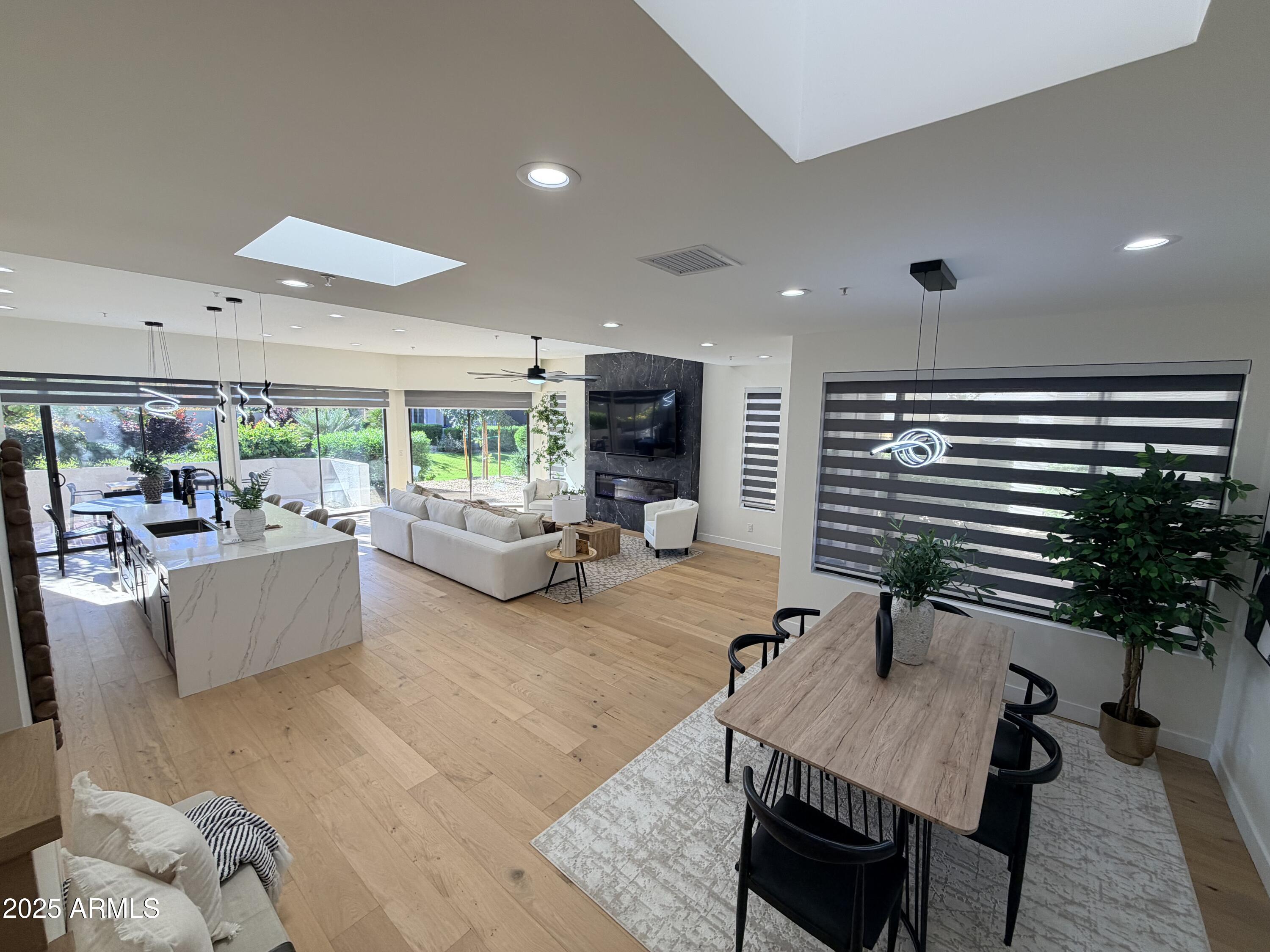 8989 N GAINEY CENTER Drive 149