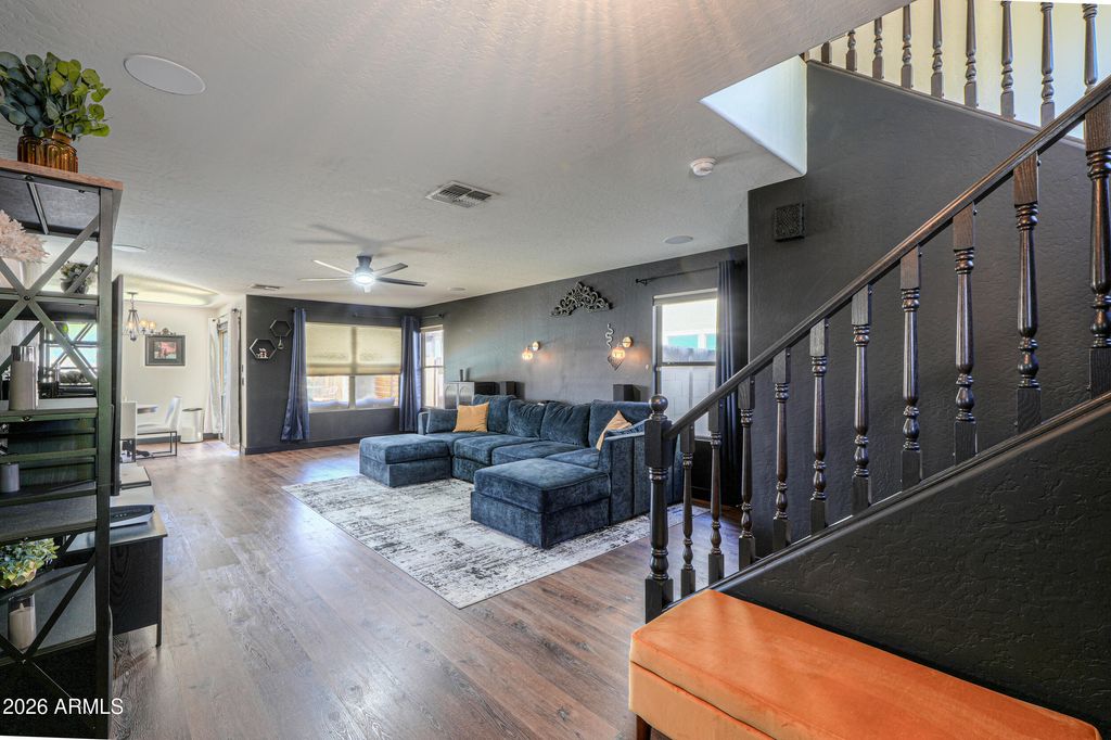 Photo of 731 E Reflection Place, Chandler, AZ 85286 (MLS # 7009957)