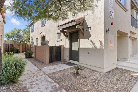 8189 W GROOM CREEK Road Phoenix AZ 85043