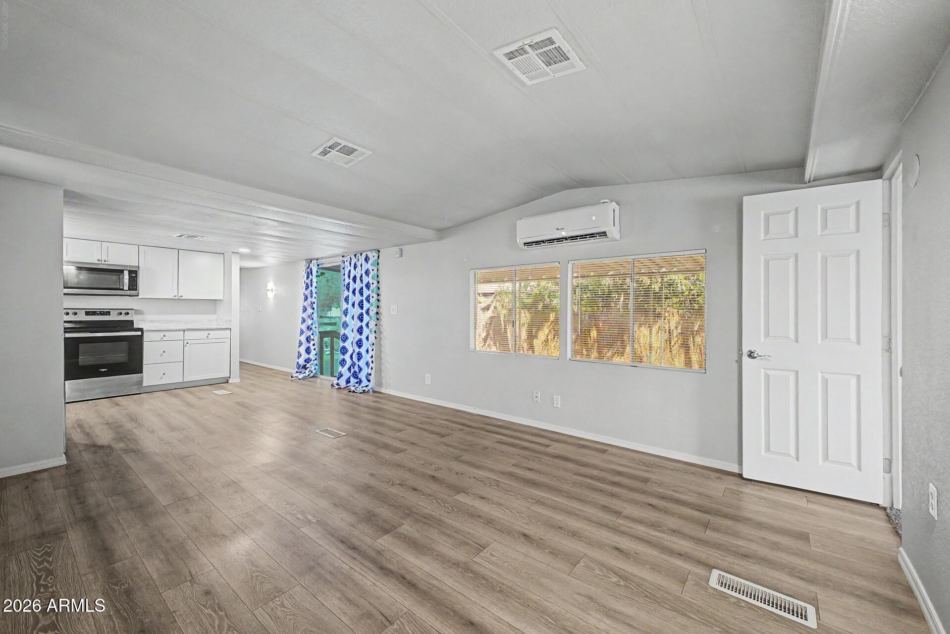 10401 N CAVE CREEK Road 134