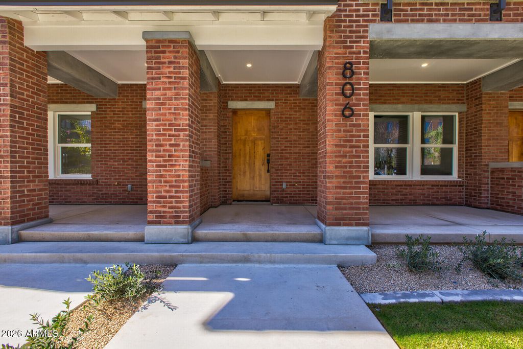 Photo of 806 N 2nd Avenue, Phoenix, AZ 85003 (MLS # 6992773)