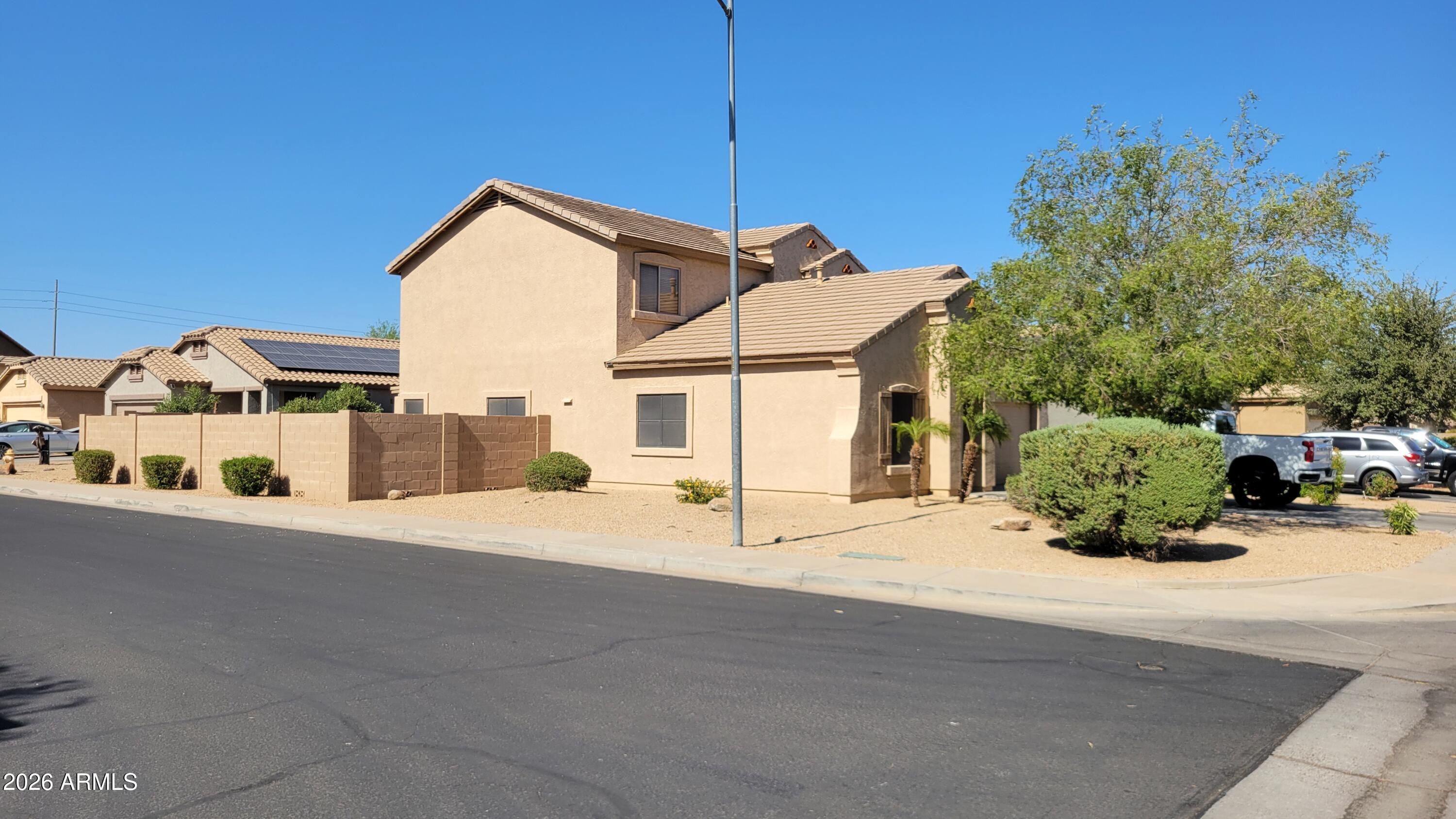 15174 W DESERT HILLS Drive