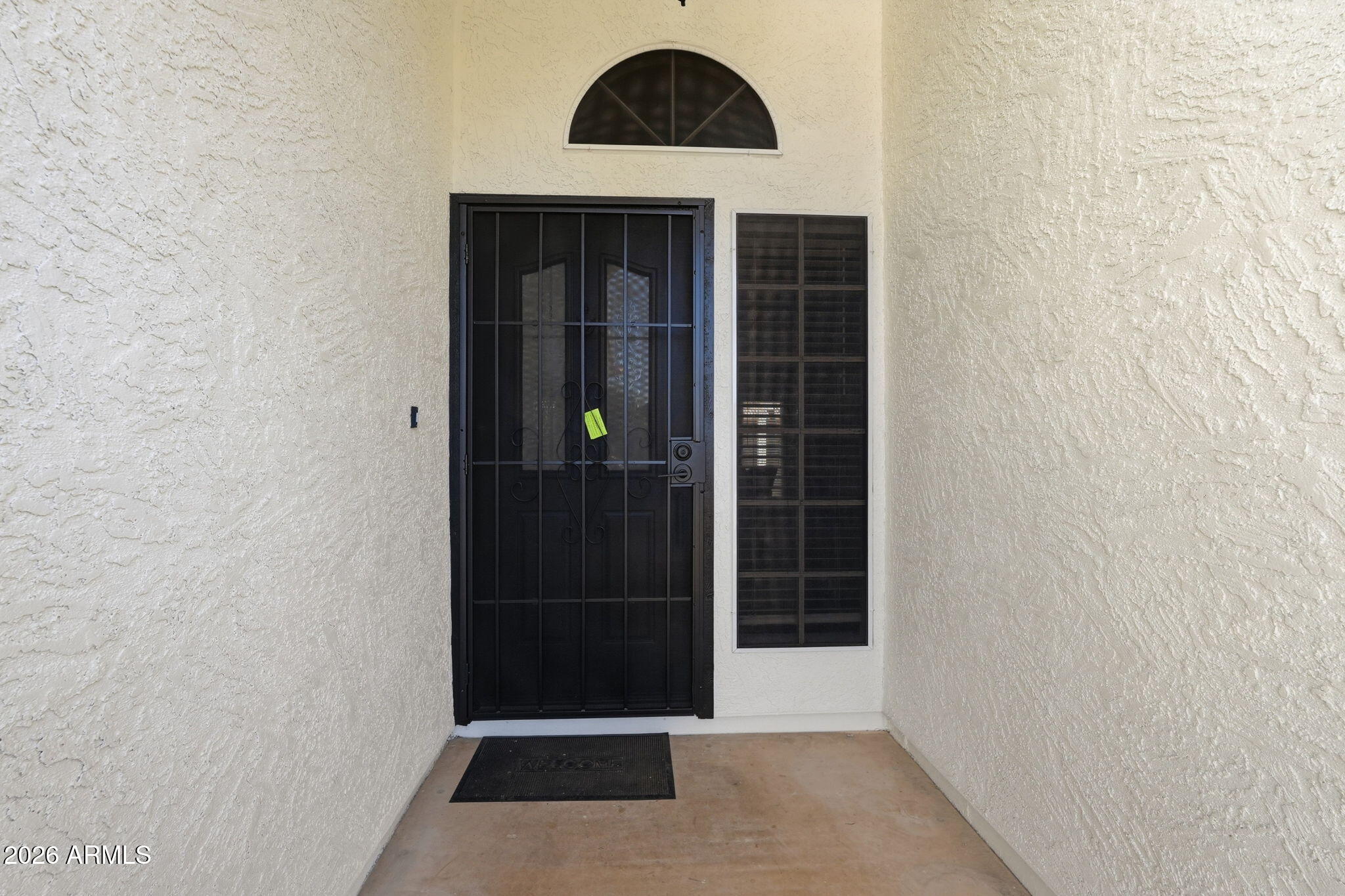 632 W MESQUITE Street