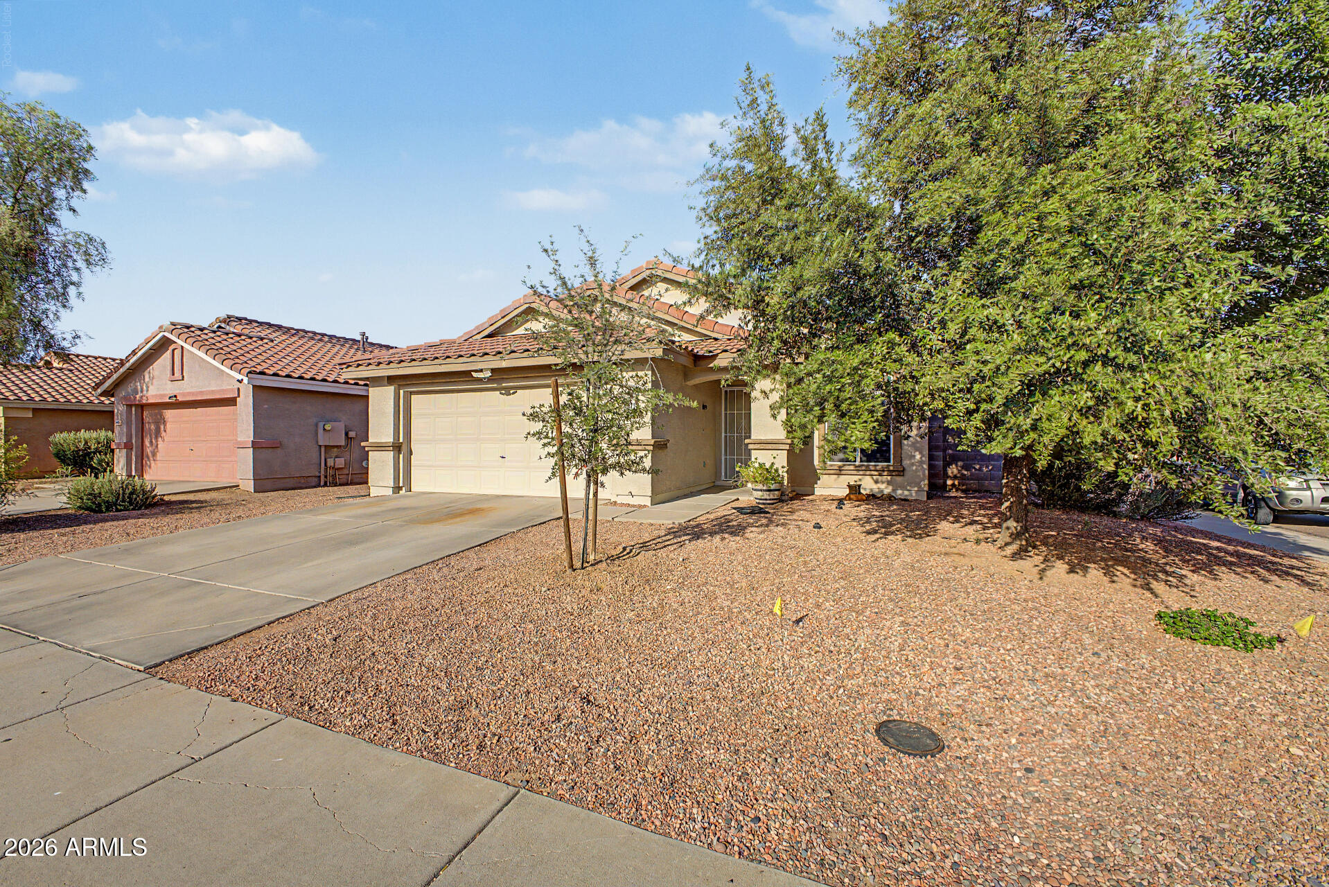 12421 N 42ND Drive