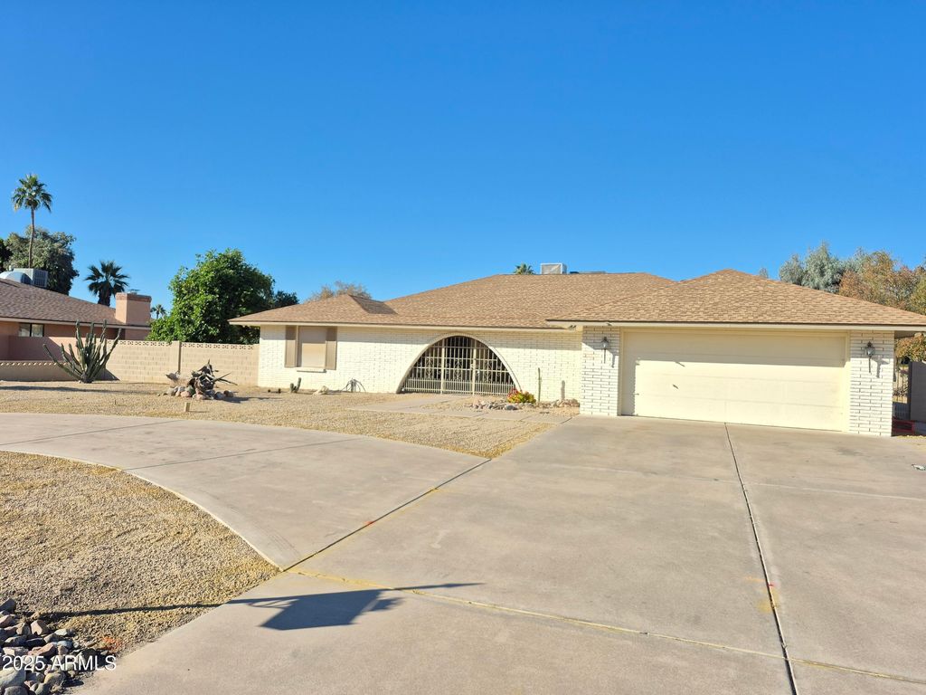 Photo of 18242 N 66th Avenue, Glendale, AZ 85308 (MLS # 6957262)