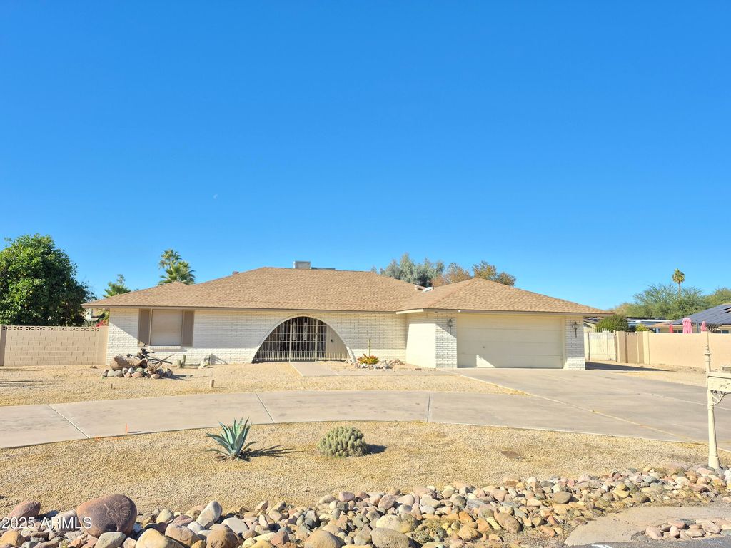 Photo of 18242 N 66th Avenue, Glendale, AZ 85308 (MLS # 6957262)