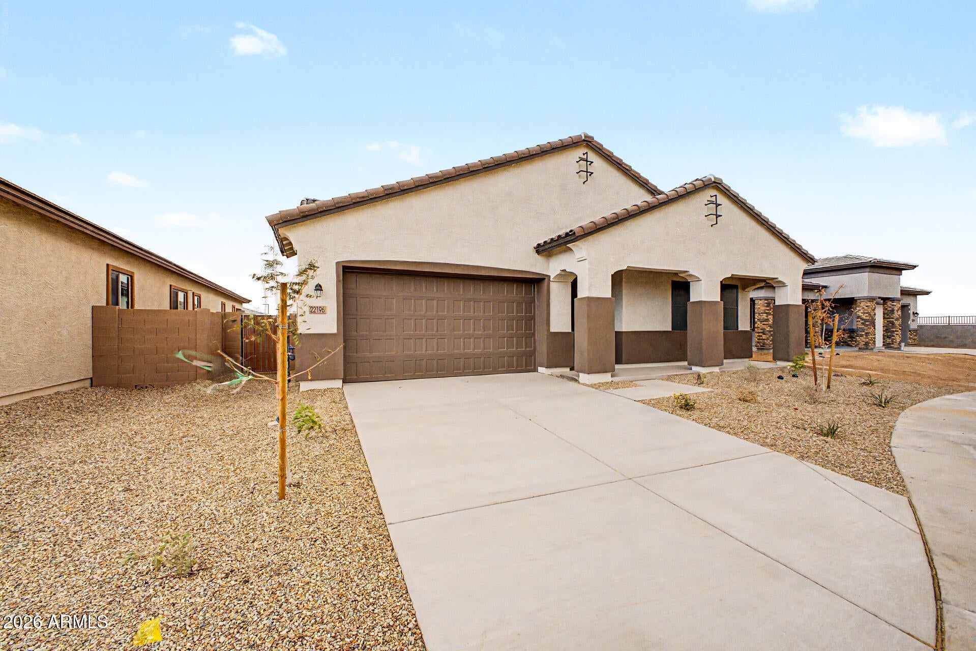22196 W BLACKHAWK Drive