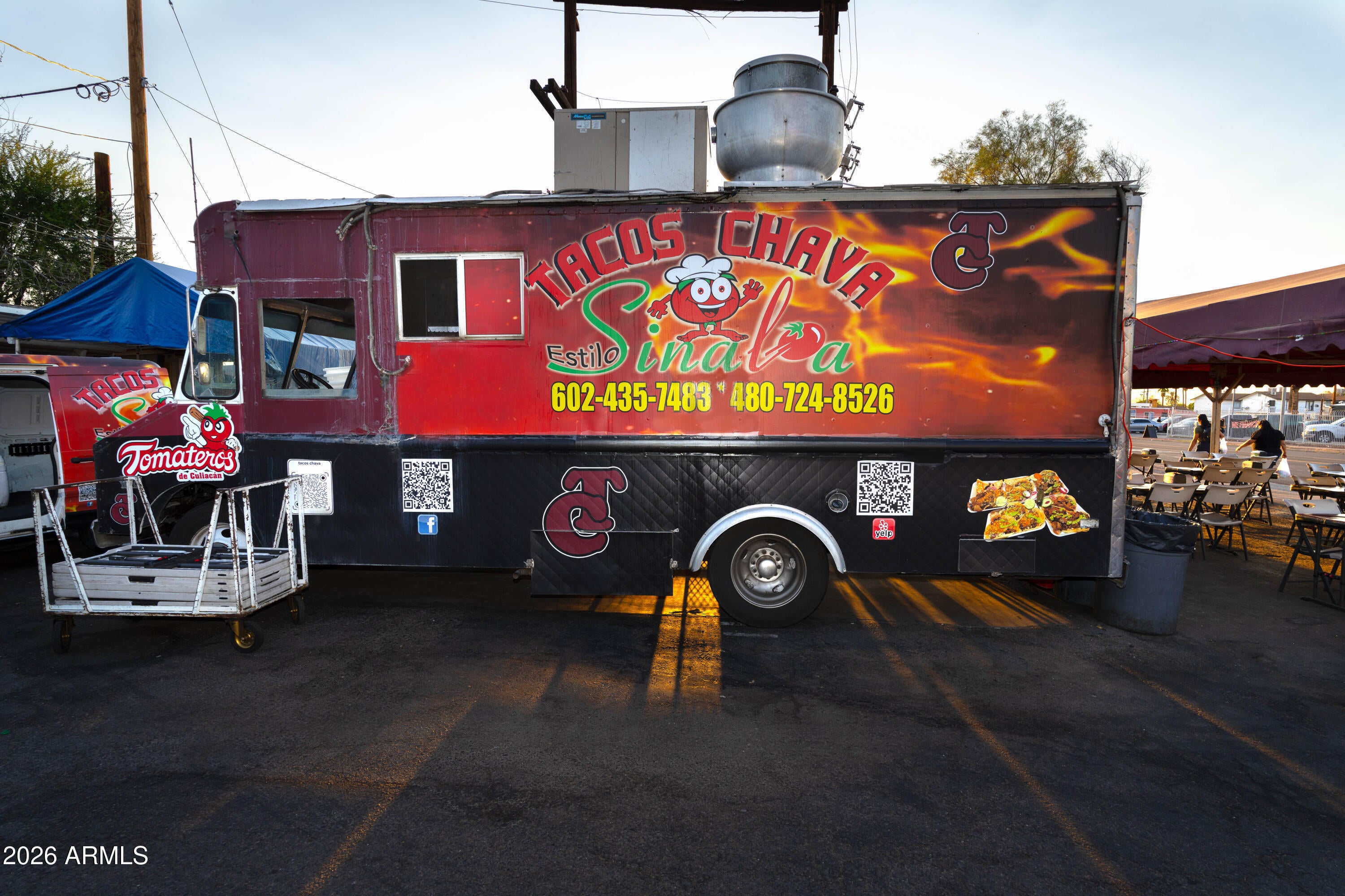 2735 W VAN BUREN Street