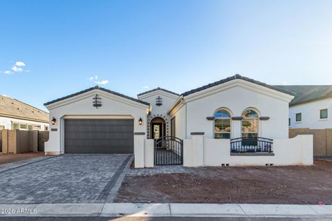 2511 E PRESIDIO Street Mesa AZ 85213