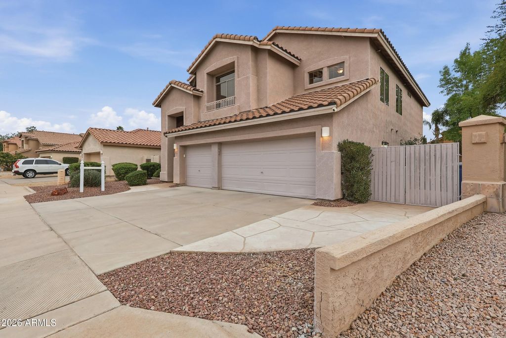 Photo of 5377 W Jupiter Way, Chandler, AZ 85226 (MLS # 6981189)