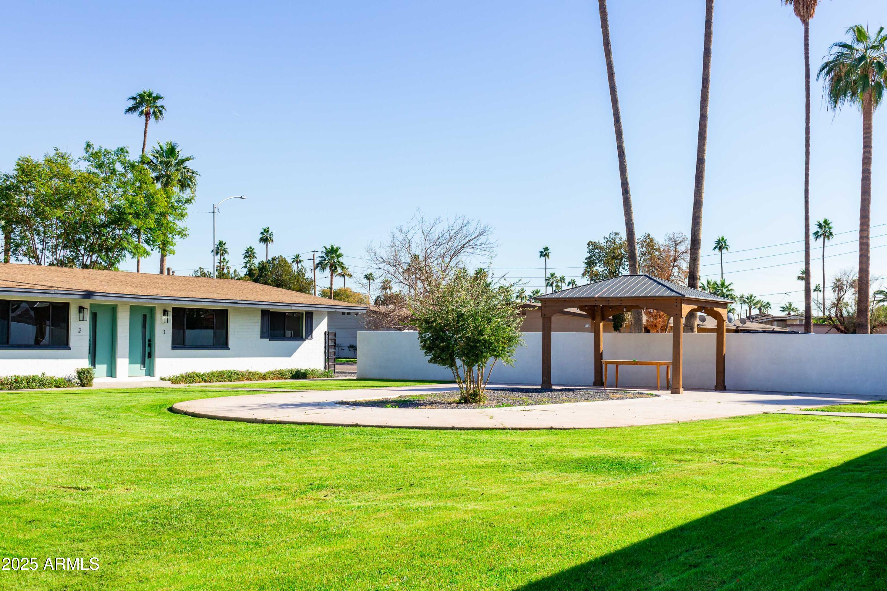 6622 E AVALON Drive