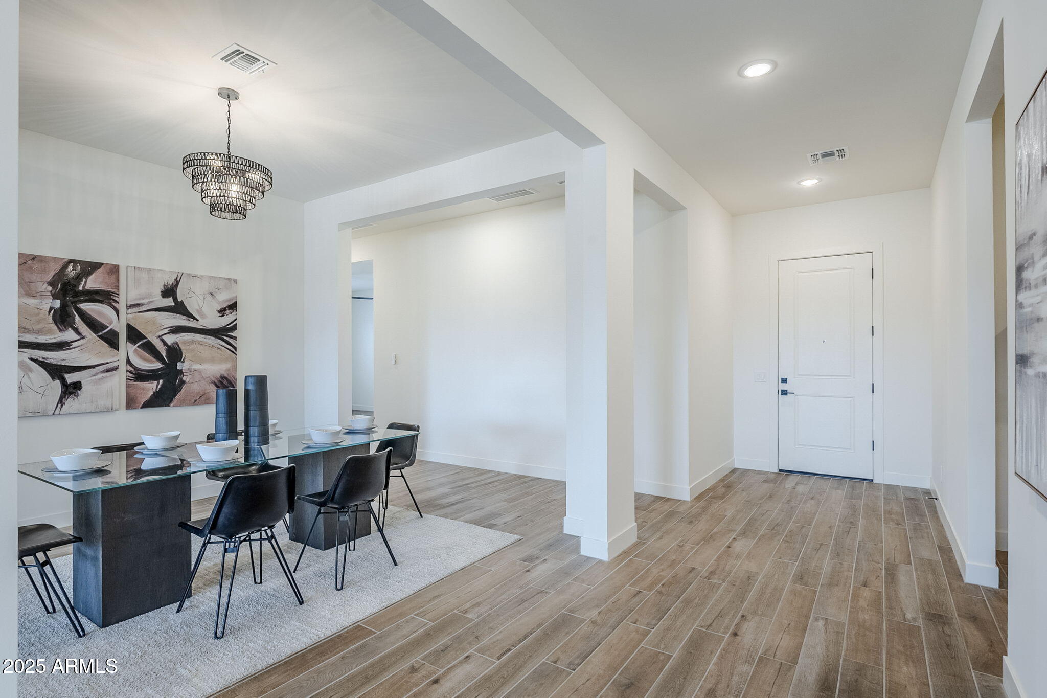 4427 W PARK VIEW Lane