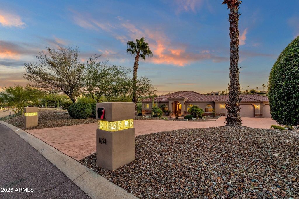Photo of 16211 E Cholla Drive, Fountain Hills, AZ 85268 (MLS # 6974948)