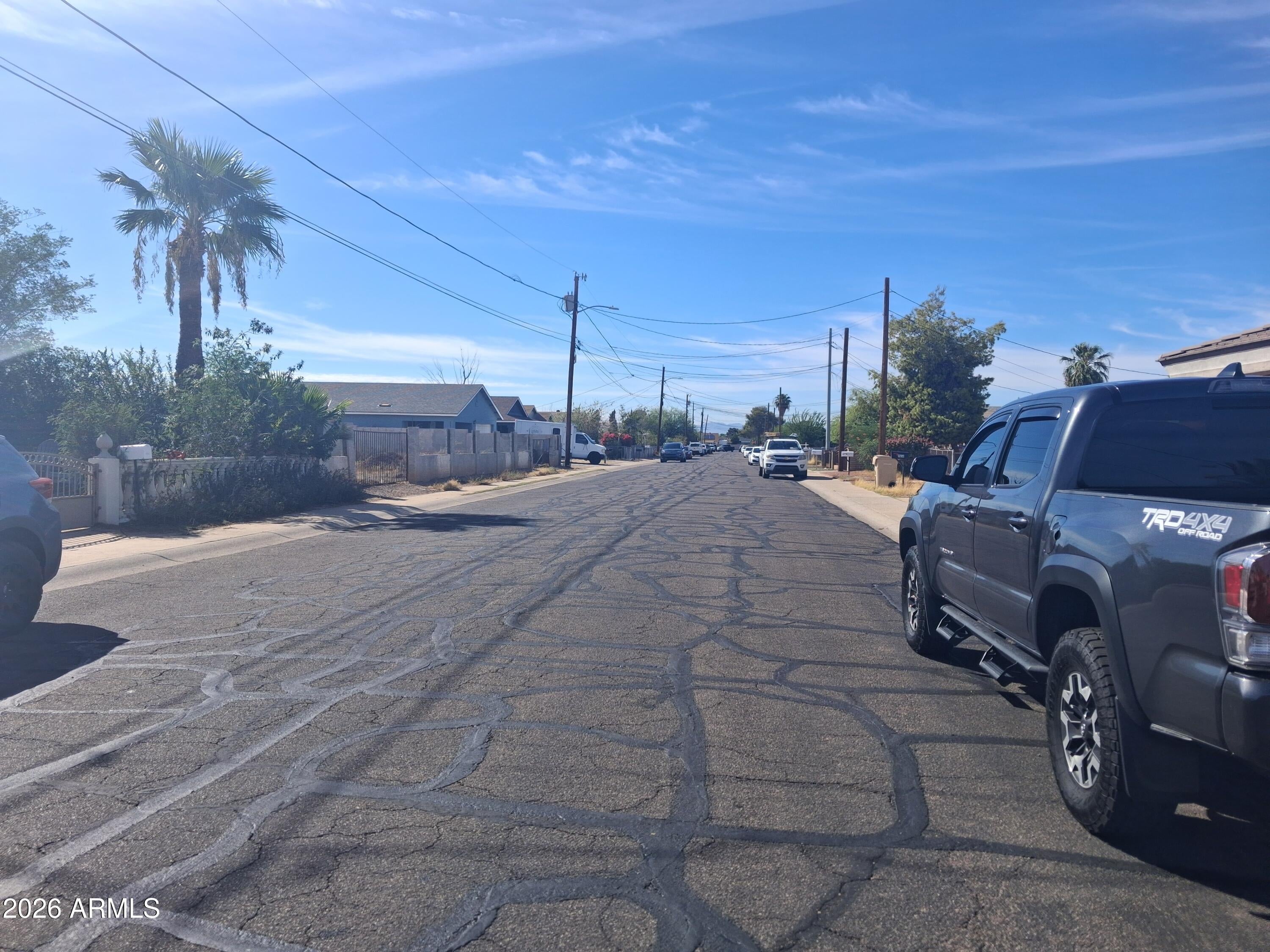 111XX N 80 Avenue 142-06-037