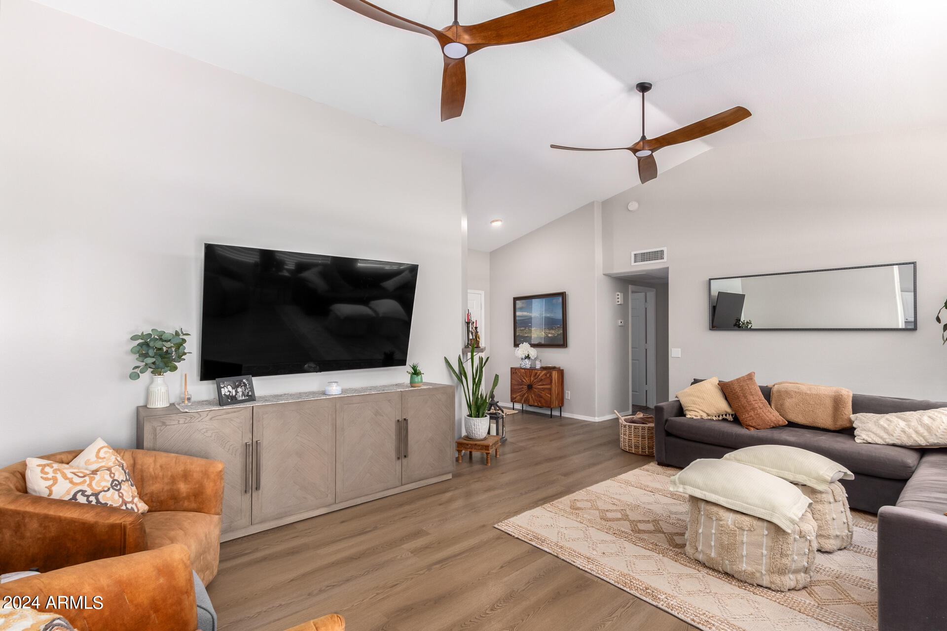 1543 E Gleneagle Drive