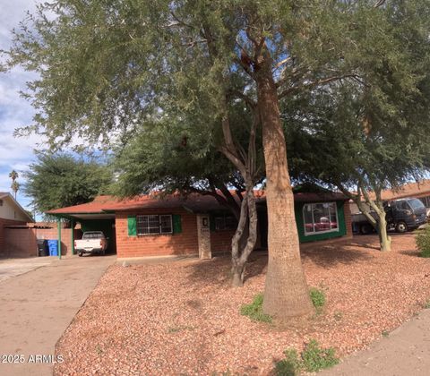 Property photo of 3632 W Mclellan Boulevard W, Phoenix, AZ 85019