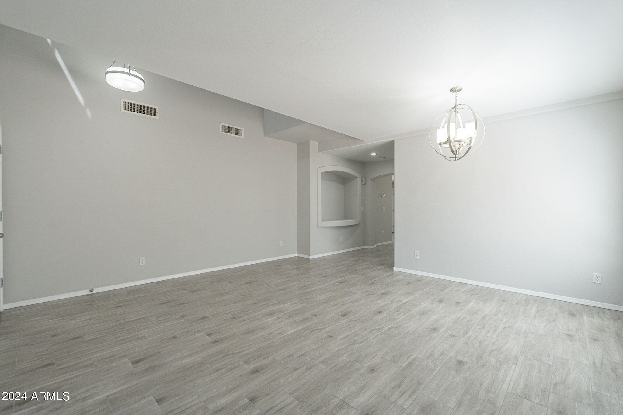 6326 W EL CORTEZ Place