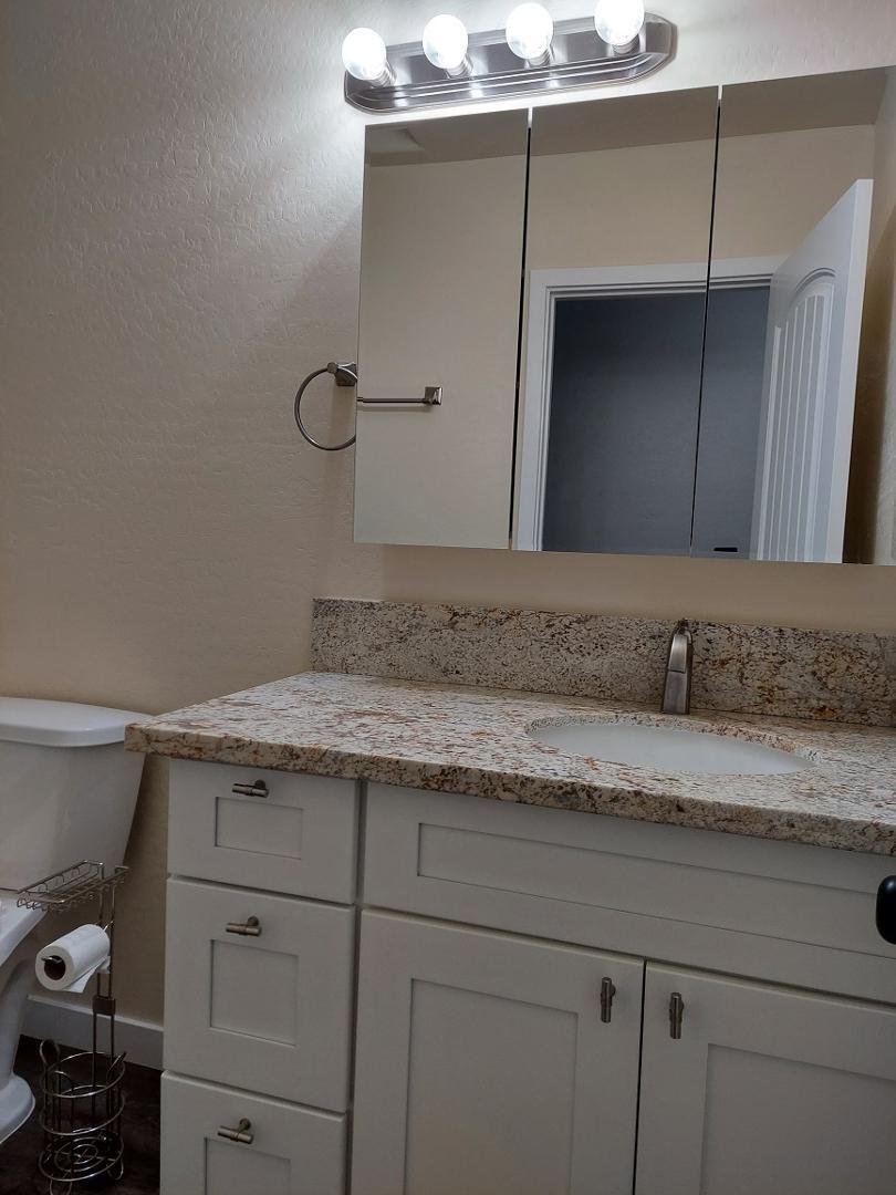 1005 E Monroe Avenue