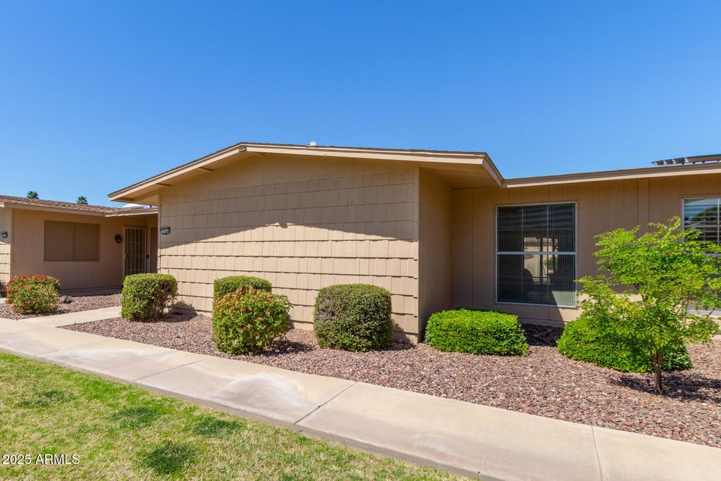Photo of 17634 N 102nd Drive, Sun City, AZ 85373 (MLS # 6930505)