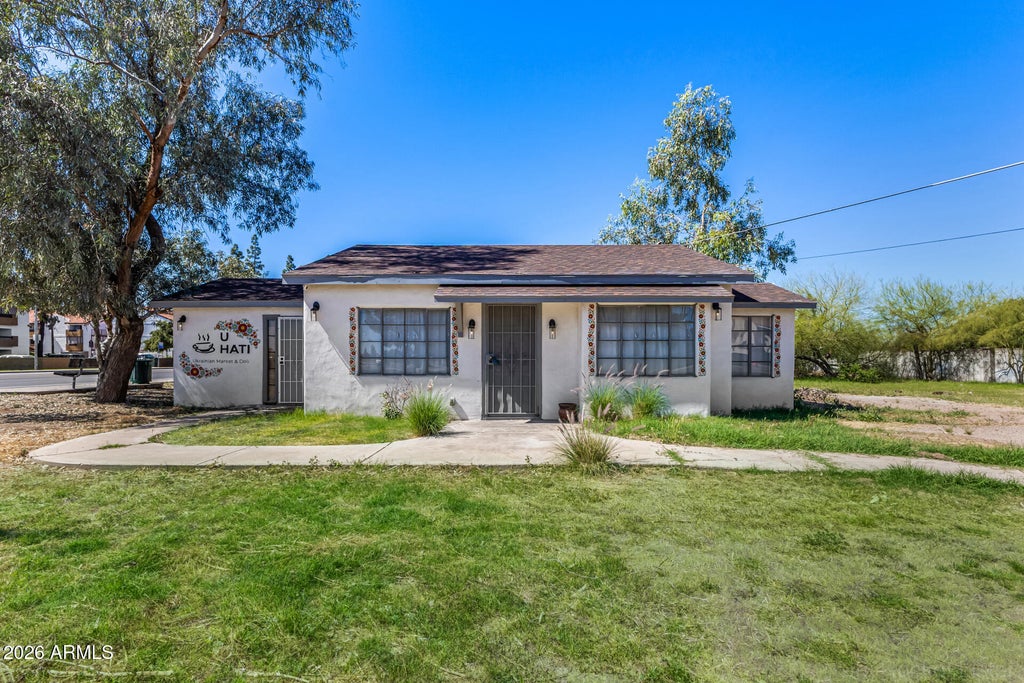 Photo of 1106 N Center Street, Mesa, AZ 85201 (MLS # 7087993)