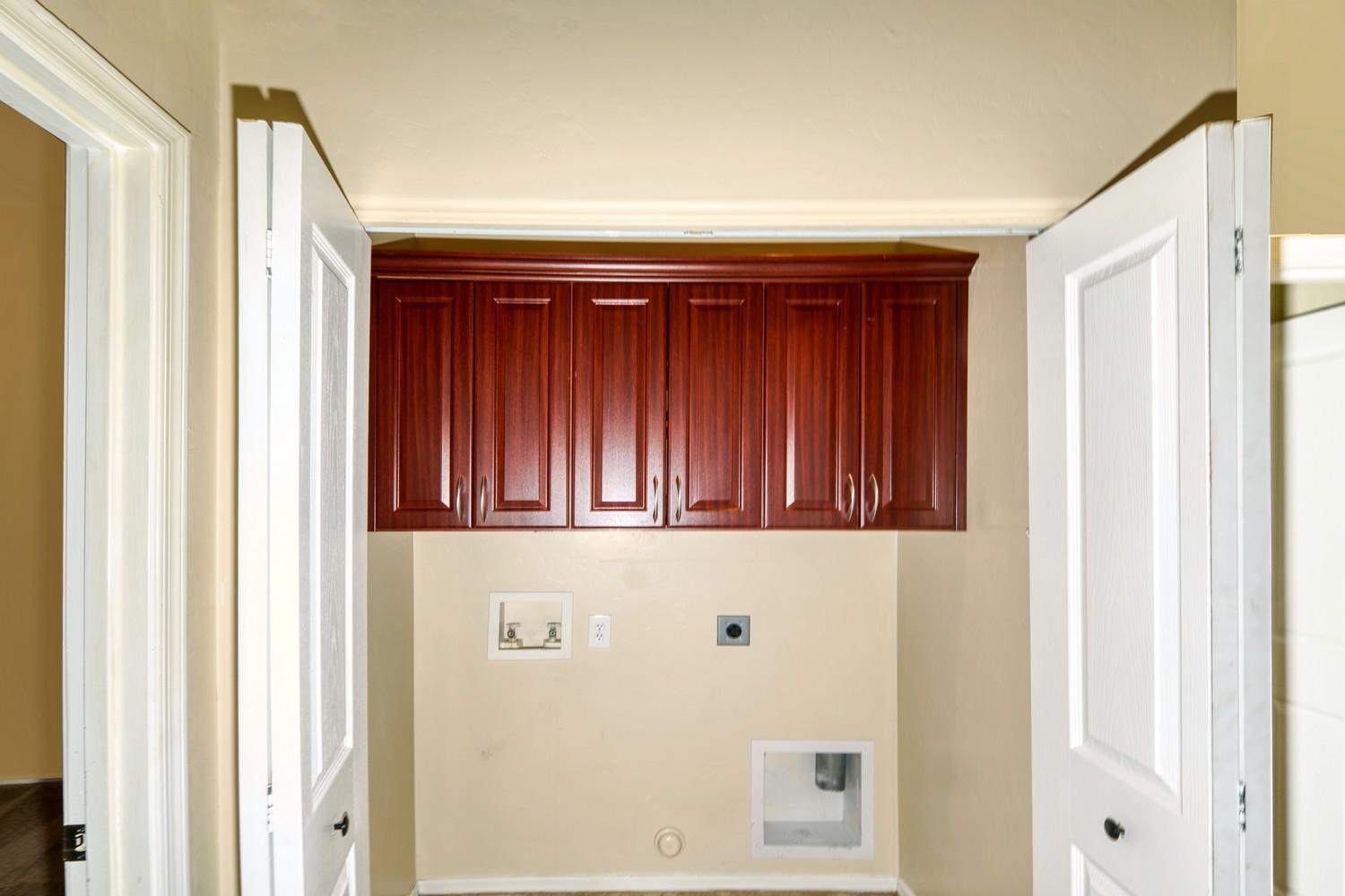 LEGENDS AT VALIENTE UNIT 2 - Residential