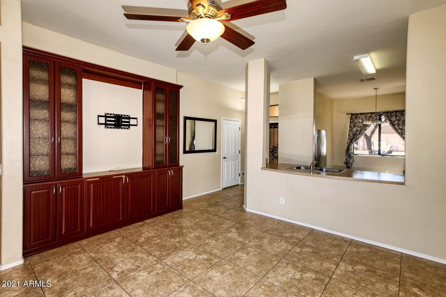 LEGENDS AT VALIENTE UNIT 2 - Residential