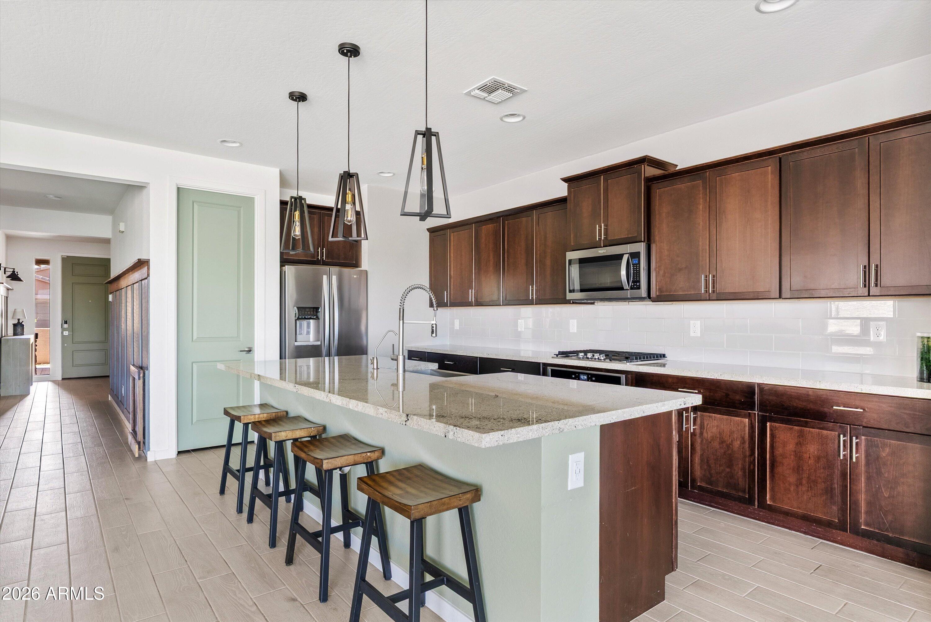 37046 N ANDRAVIDA Drive