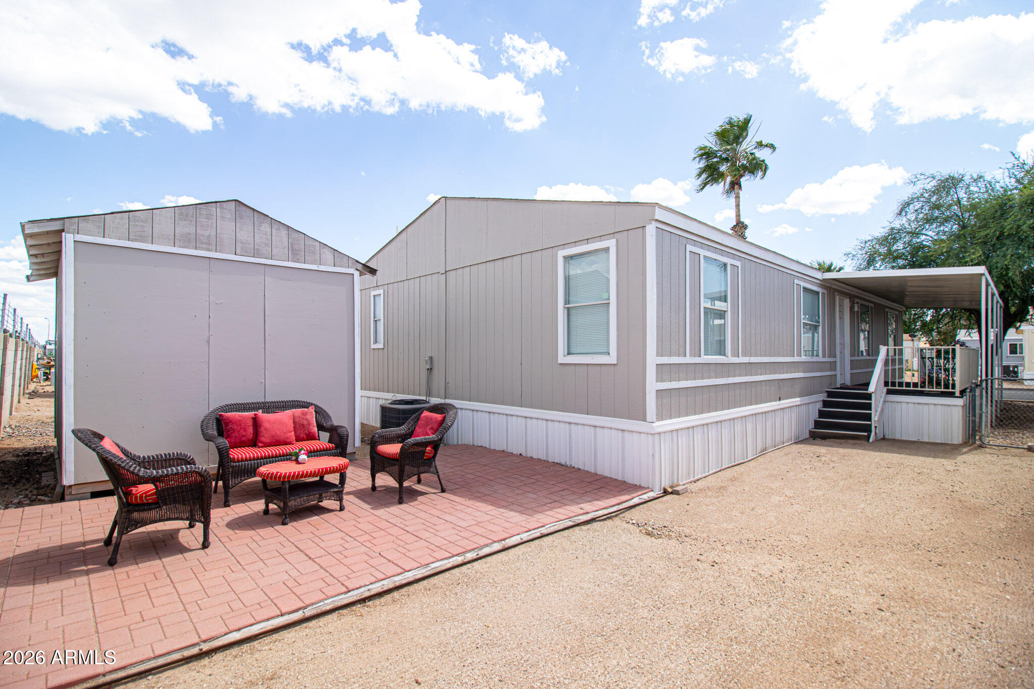 8601 N 71ST Avenue 43