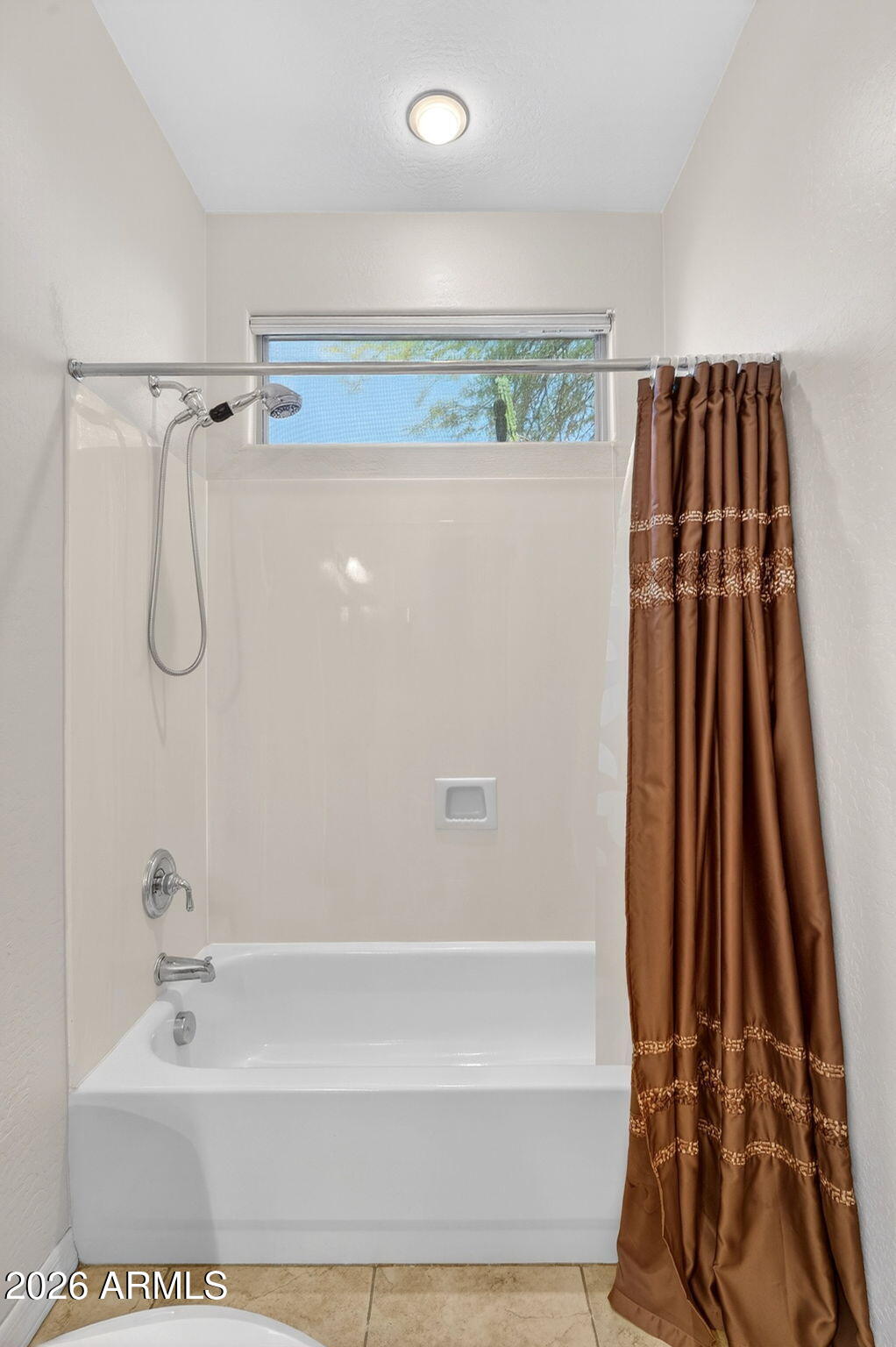 TRILOGY UNIT 4 - Residential