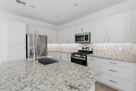 2781 S Comanche Drive Chandler AZ 85286