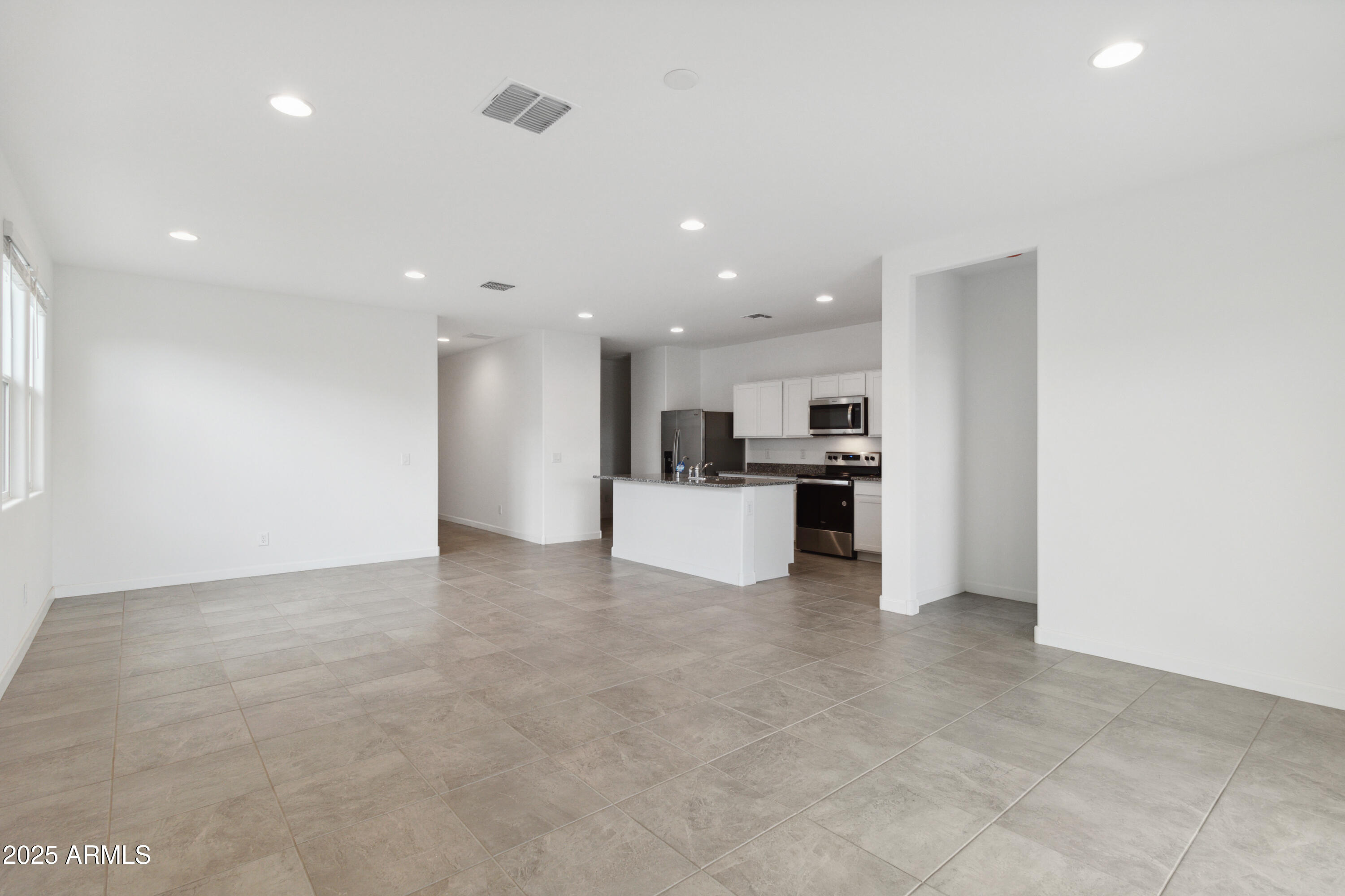 ANTHEM MERRILL RANCH - Residential
