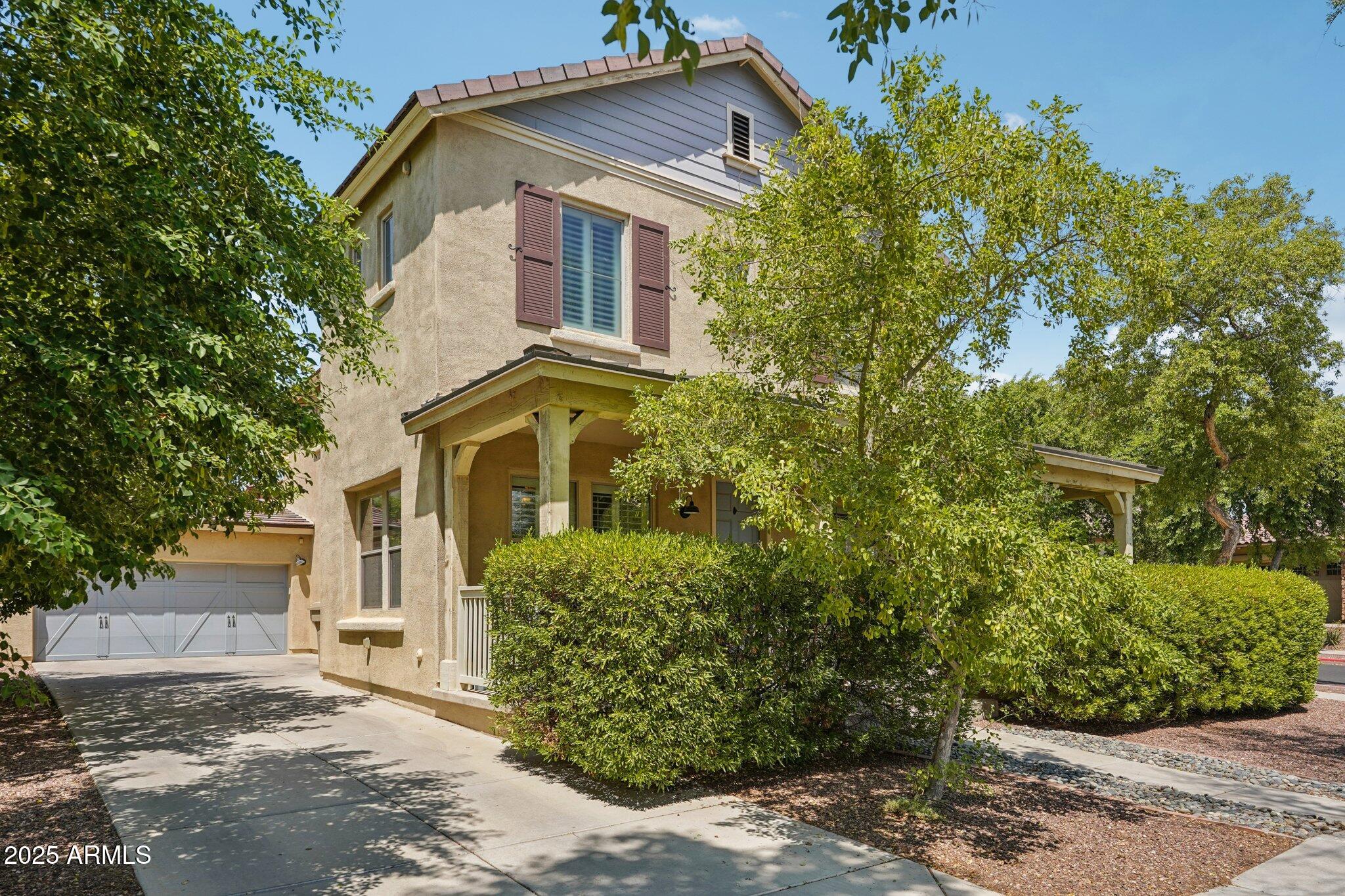20980 W MAIDEN Lane