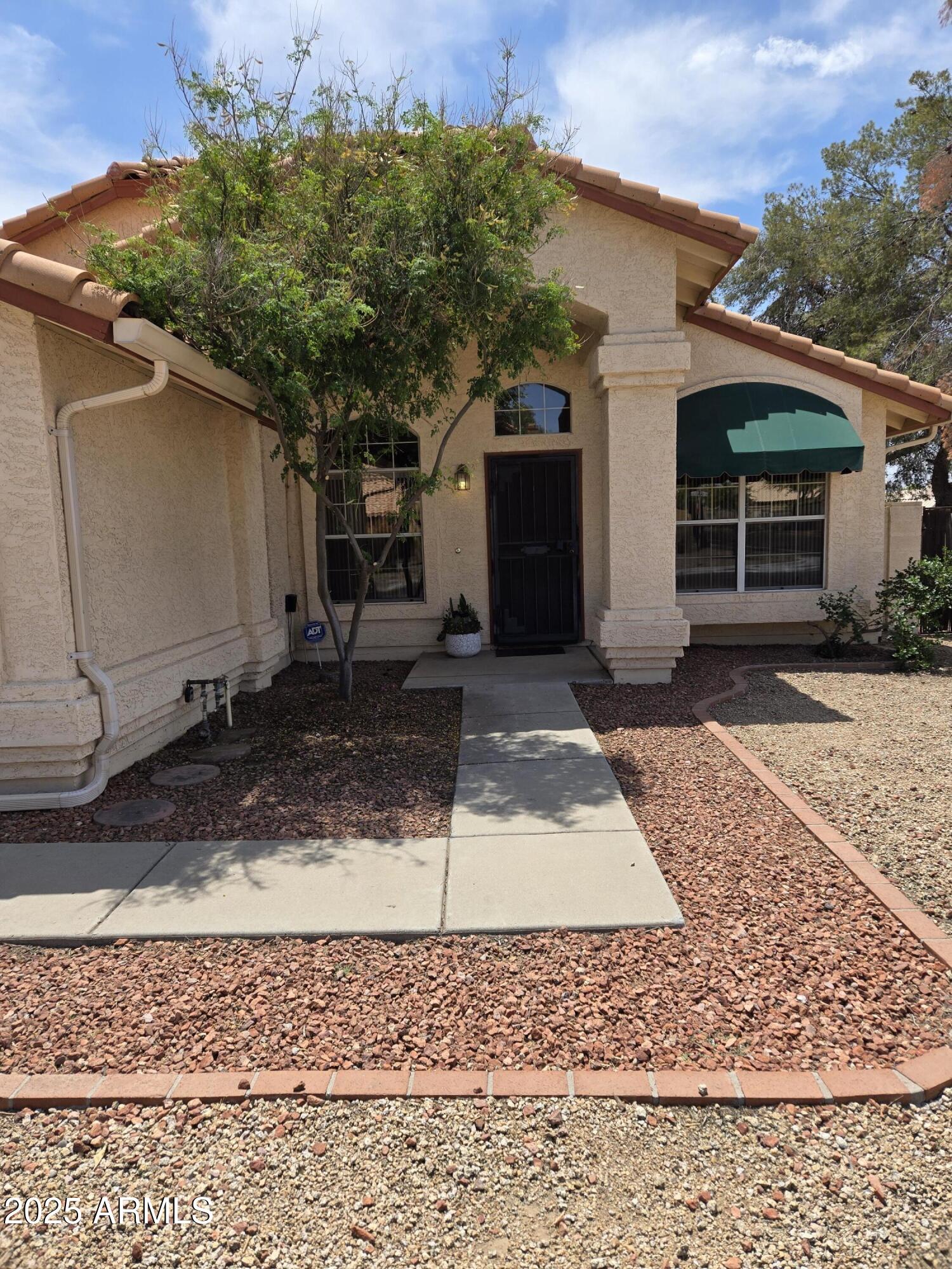 3601 E TARO Lane