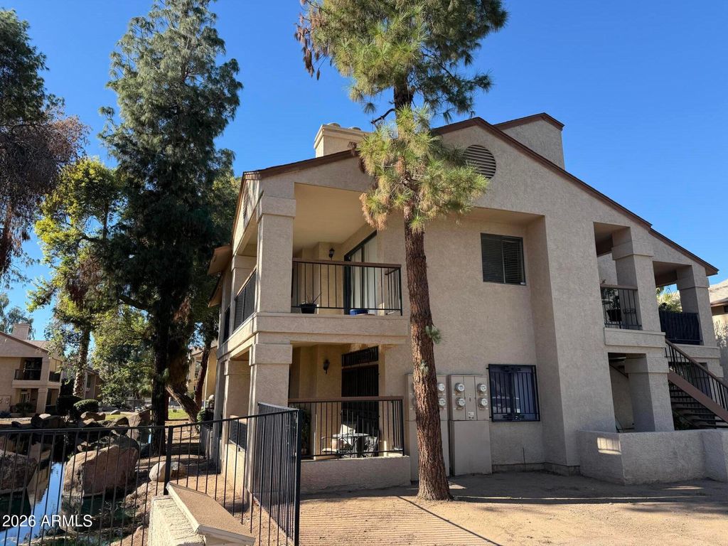 Photo of 6550 N 47th Avenue #209, Glendale, AZ 85301 (MLS # 6971221)