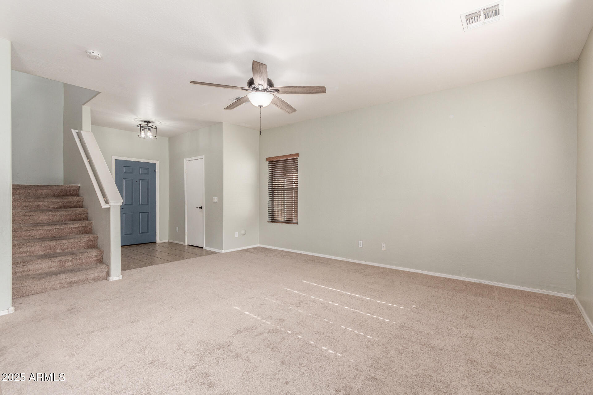 7011 W LINCOLN Street