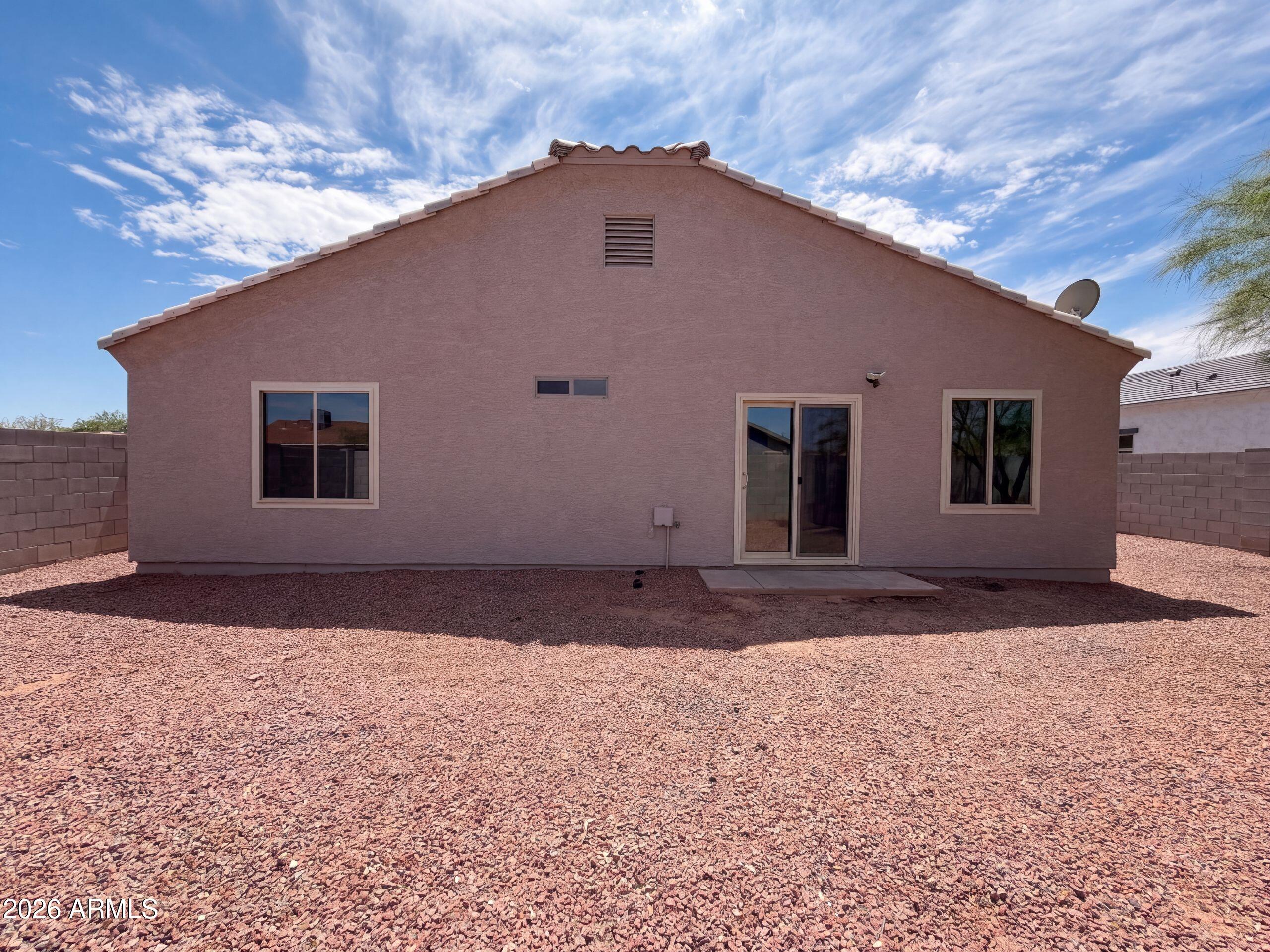 10564 W BUENA VISTA Drive