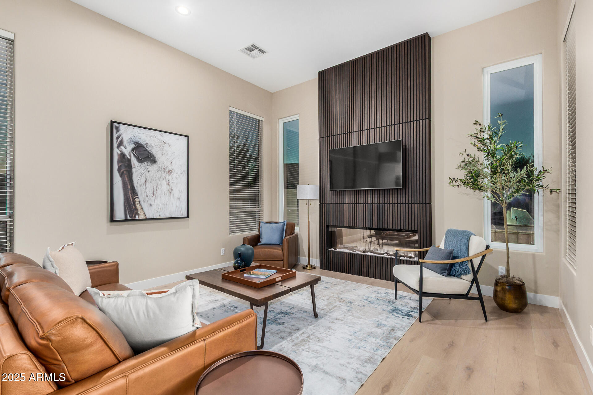 10837 E RUNNING DEER Trail