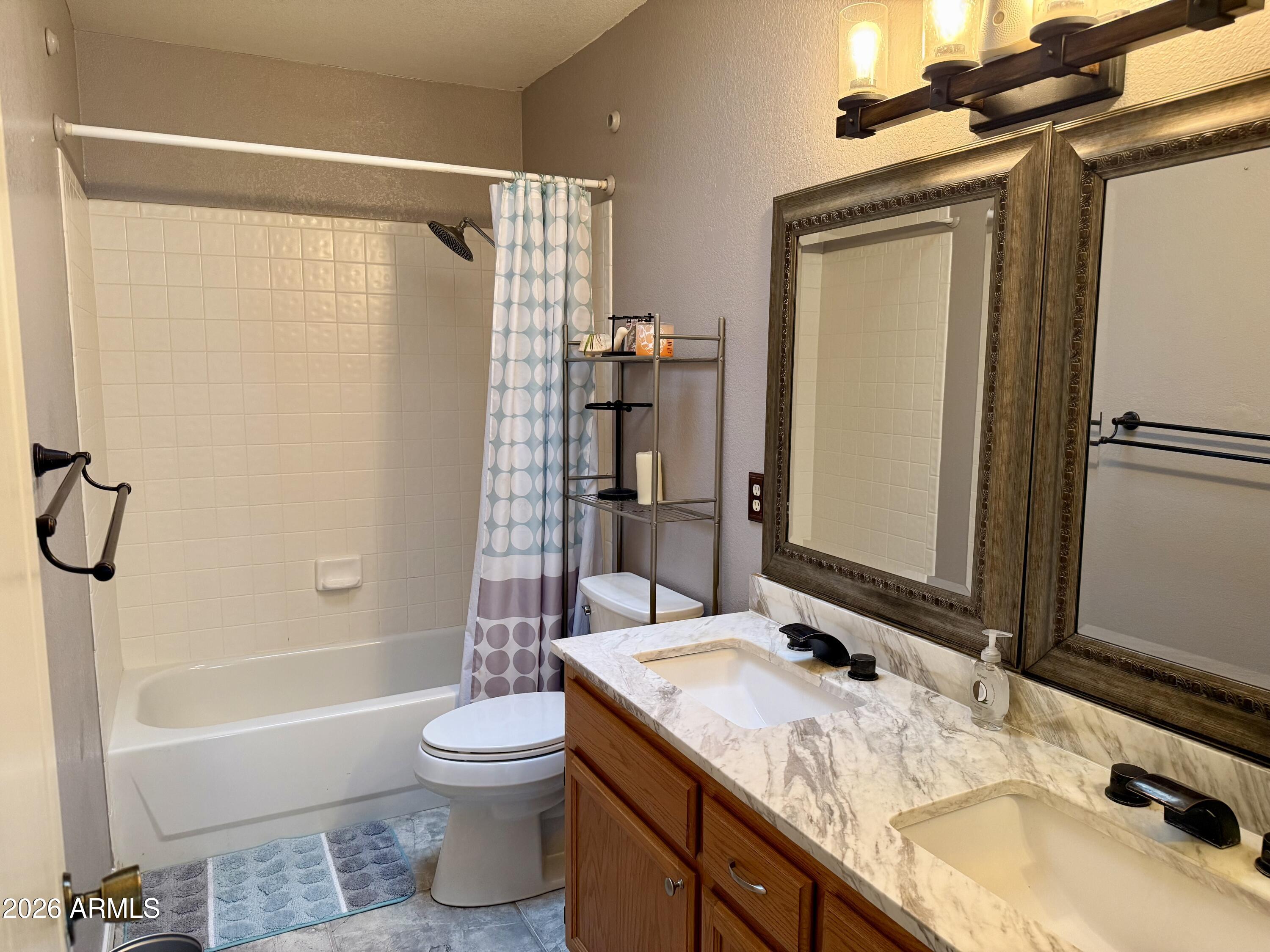 MISSION HILLS ESTATES PHASE 4 - Residential