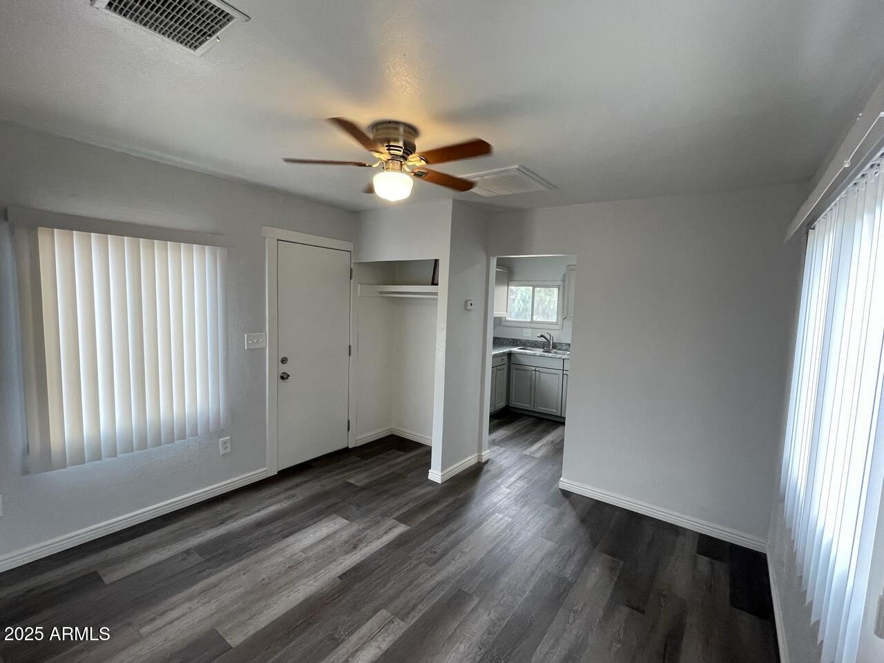 737 S 2nd Street bk hs