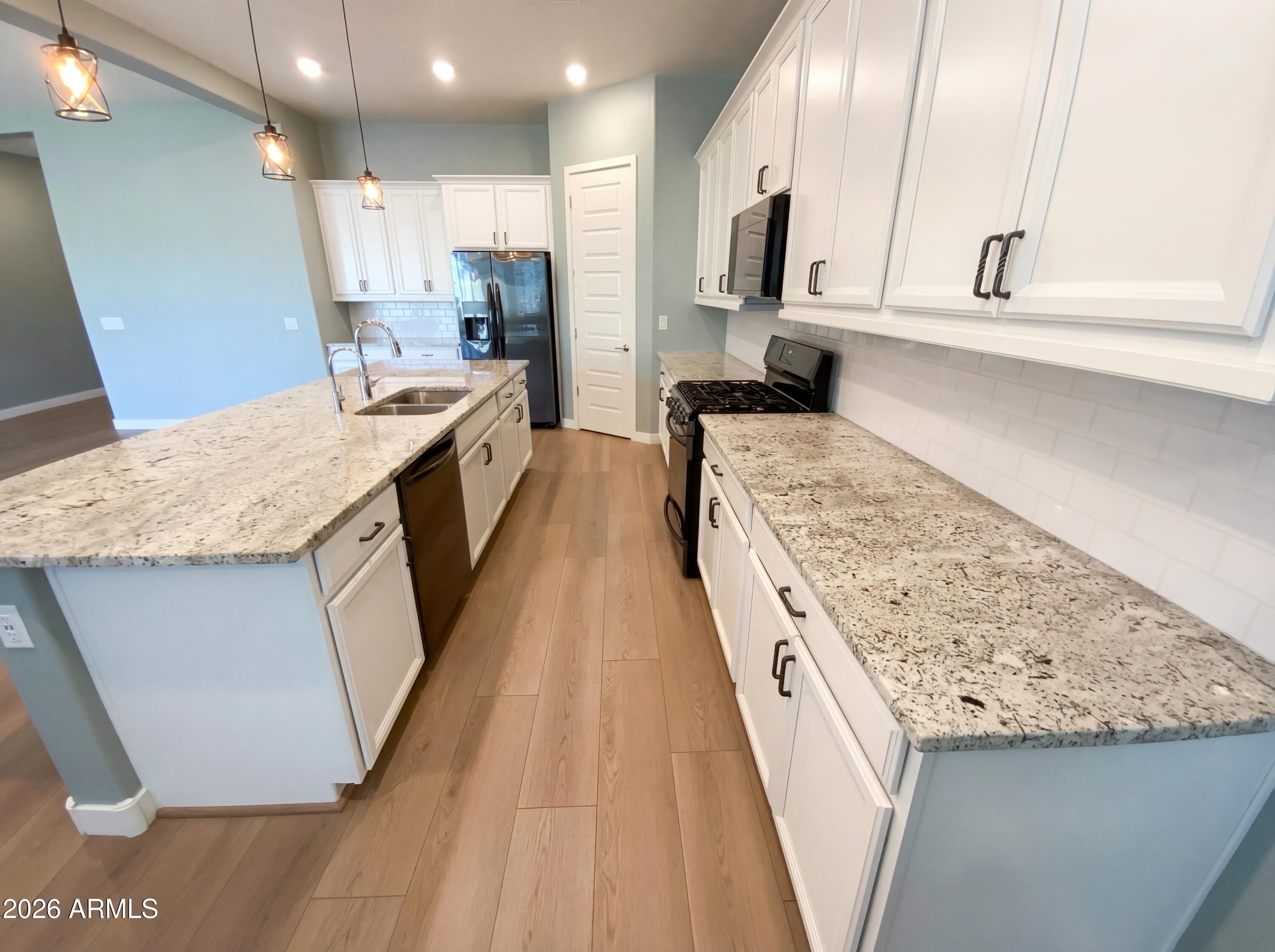 16746 W CIELO GRANDE Avenue