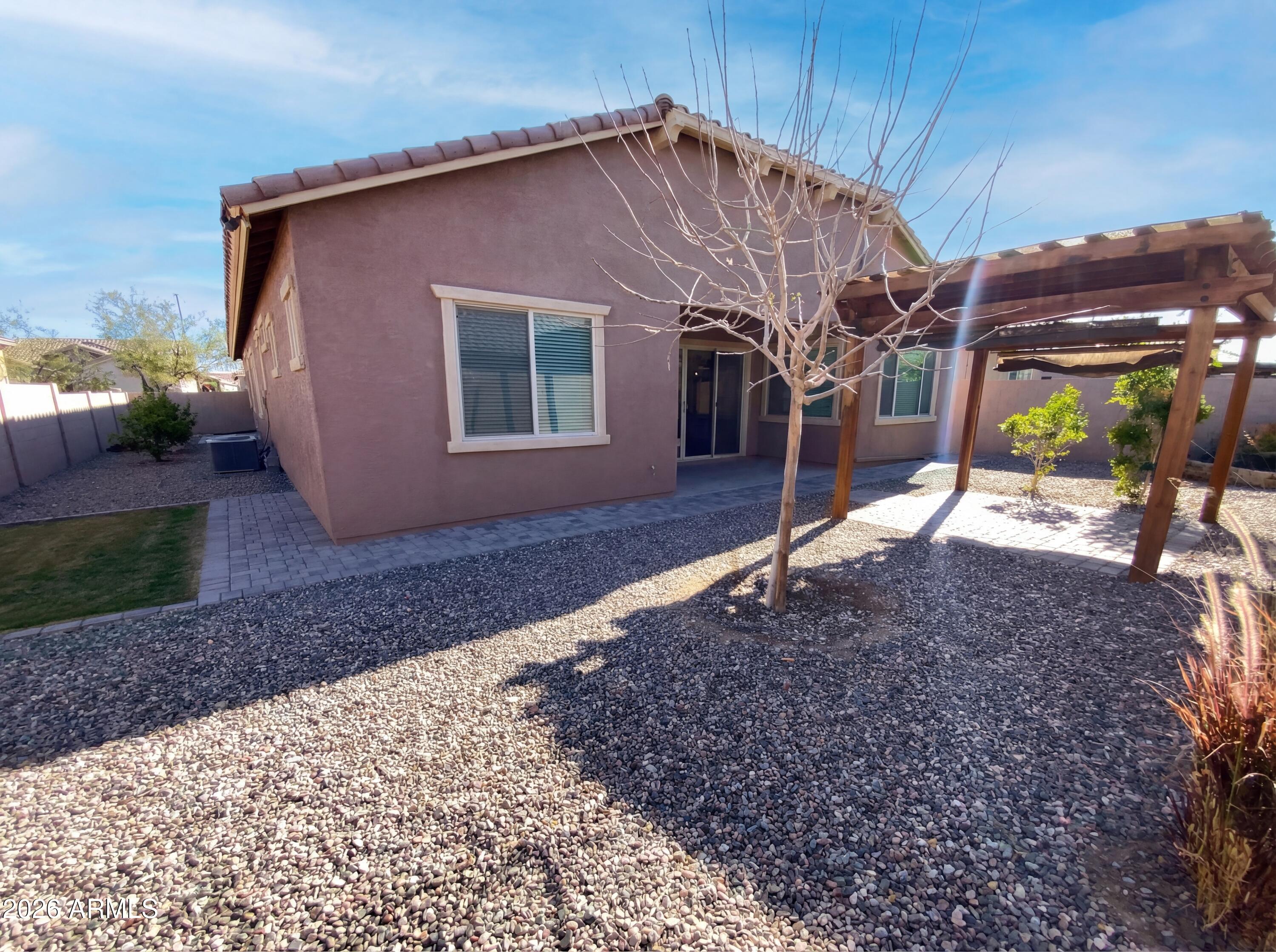 16746 W CIELO GRANDE Avenue