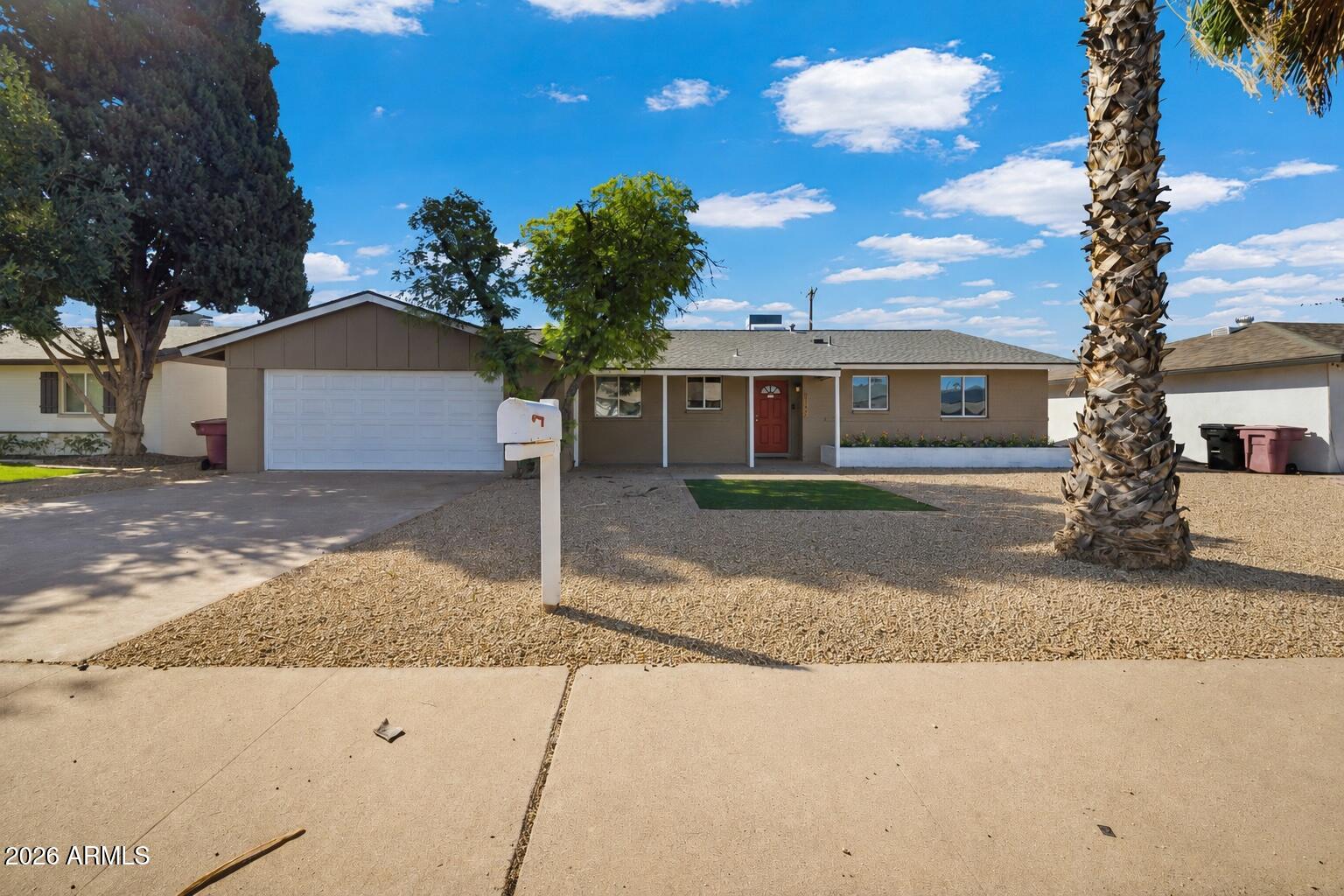 8257 E CYPRESS Street
