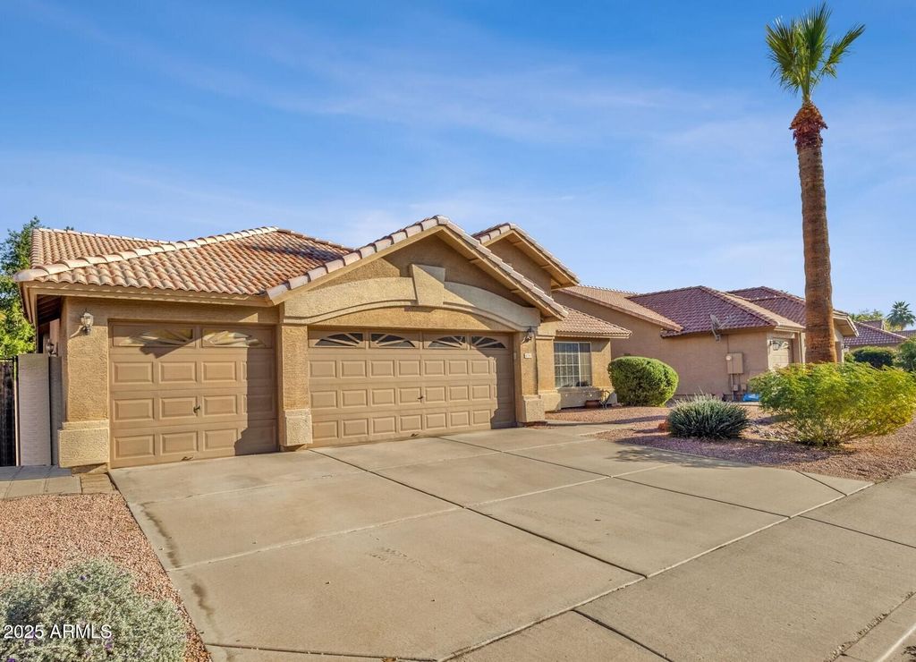 Photo of 4790 W Geronimo Street, Chandler, AZ 85226 (MLS # 6951299)