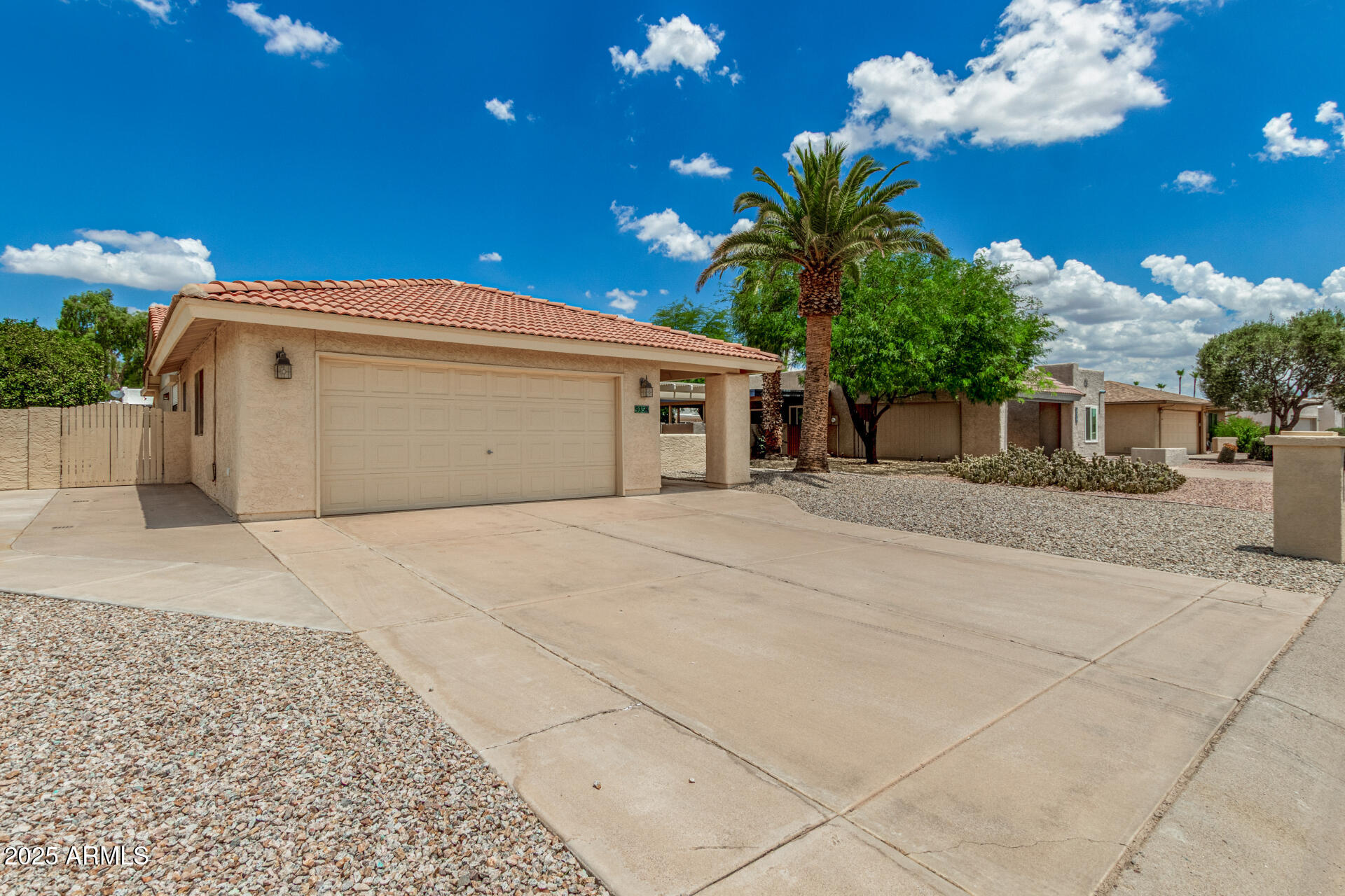 9358 E OLIVE Lane N